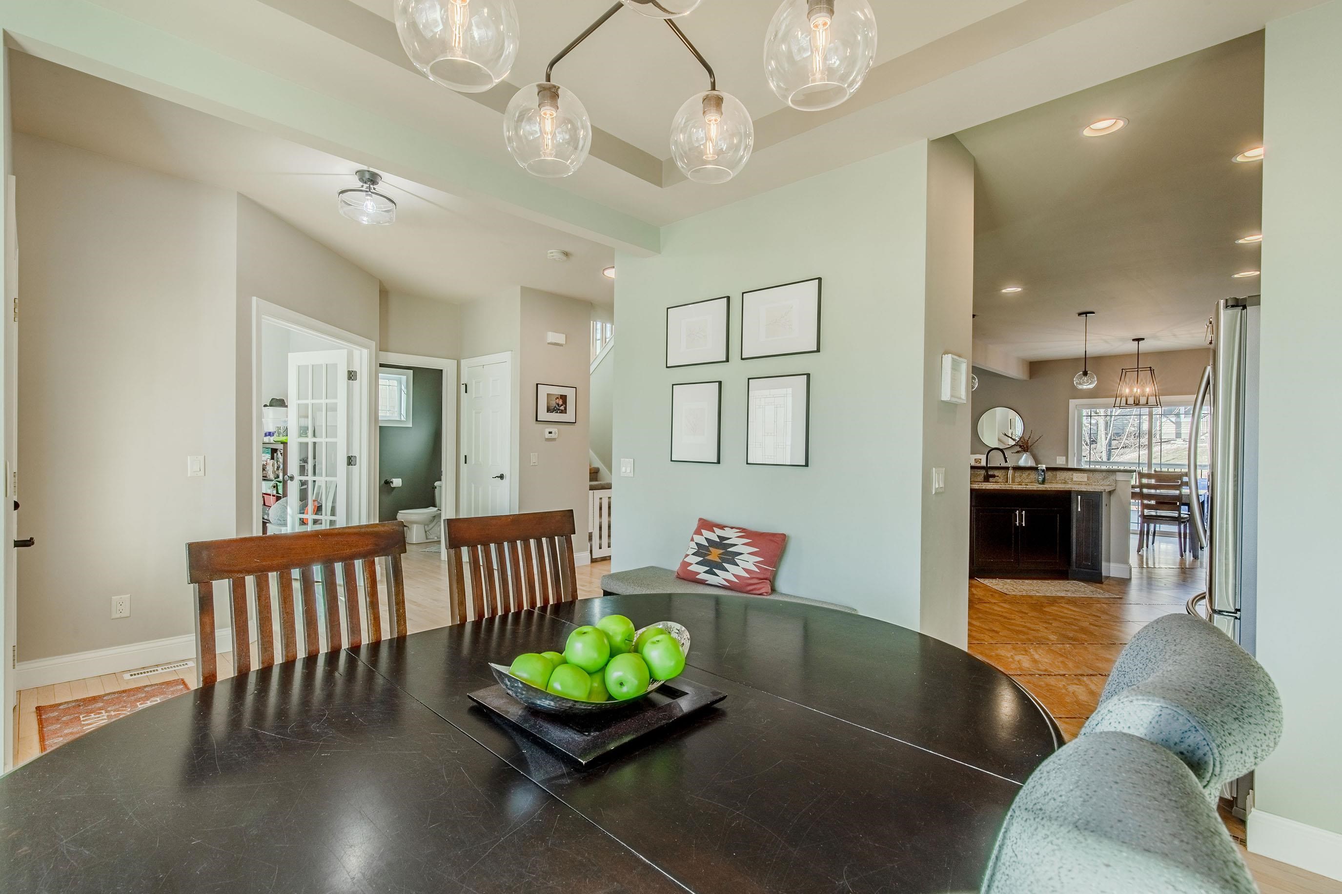 1706 LEGACY Lane