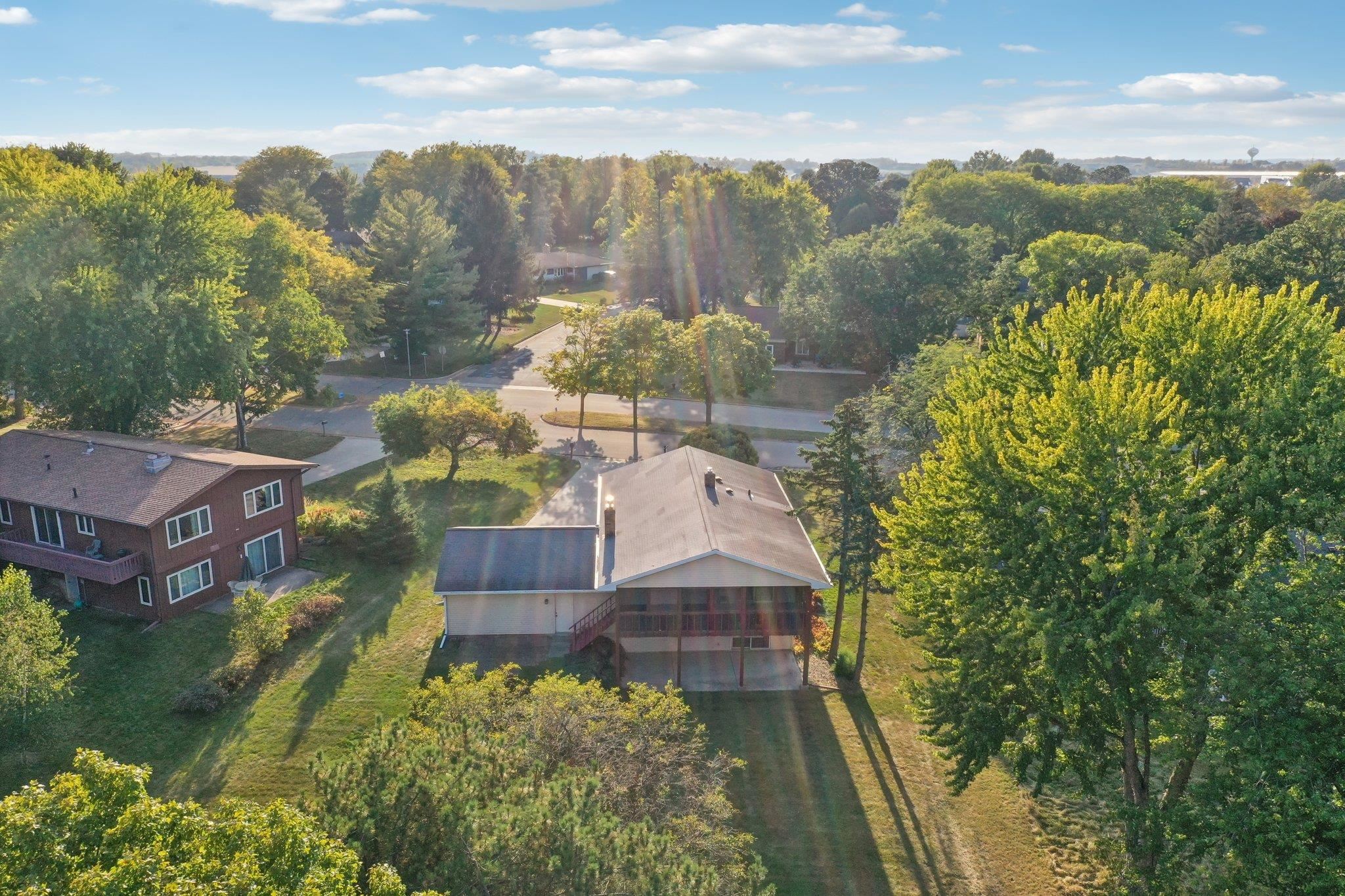 2716 Osmundsen Road