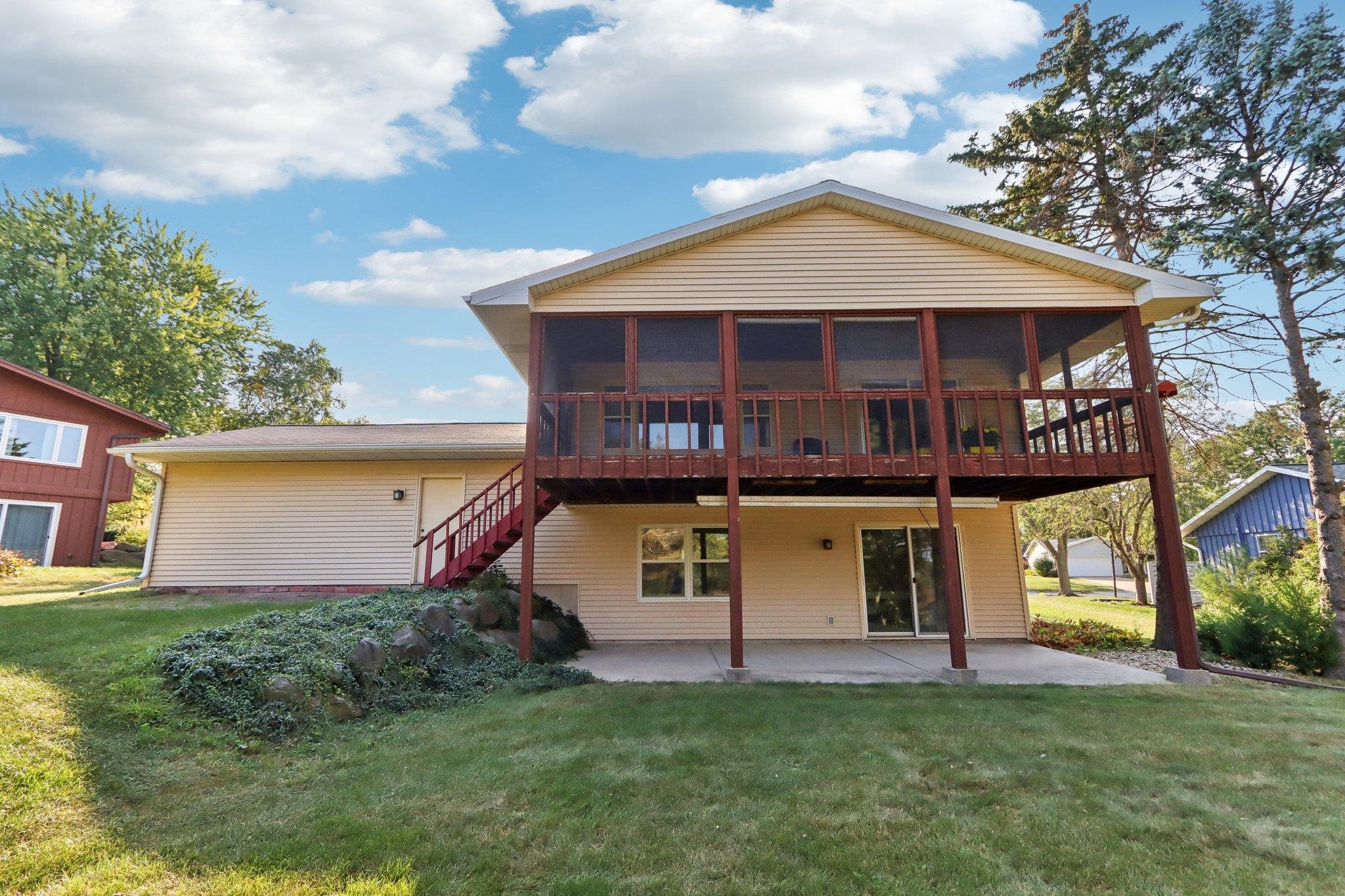 2716 Osmundsen Road