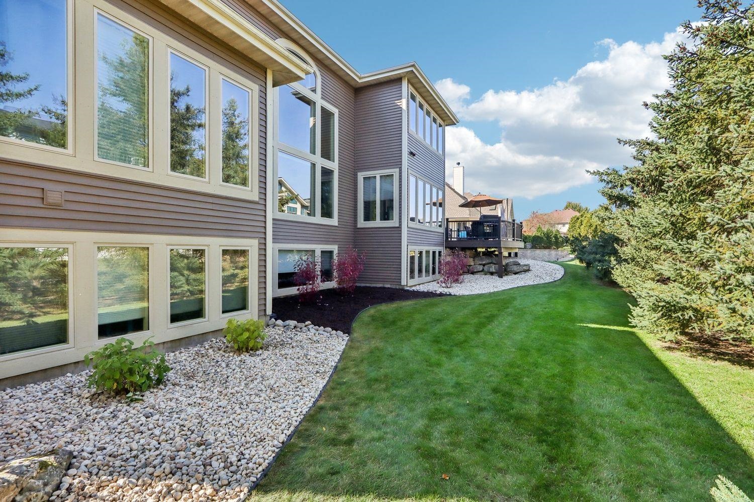 9526 Blue Heron Drive