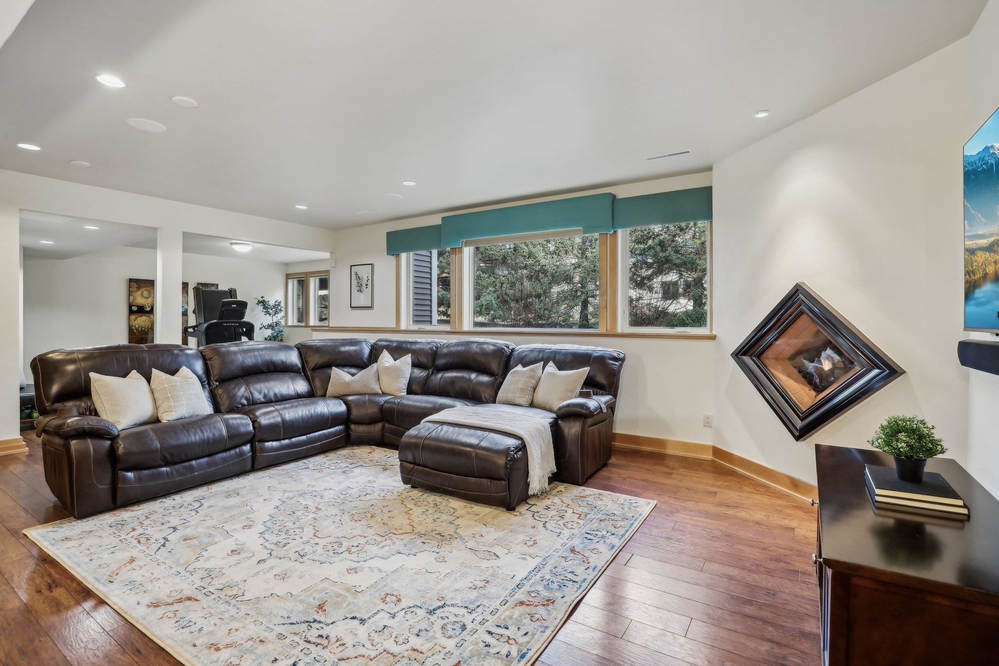 9526 Blue Heron Drive