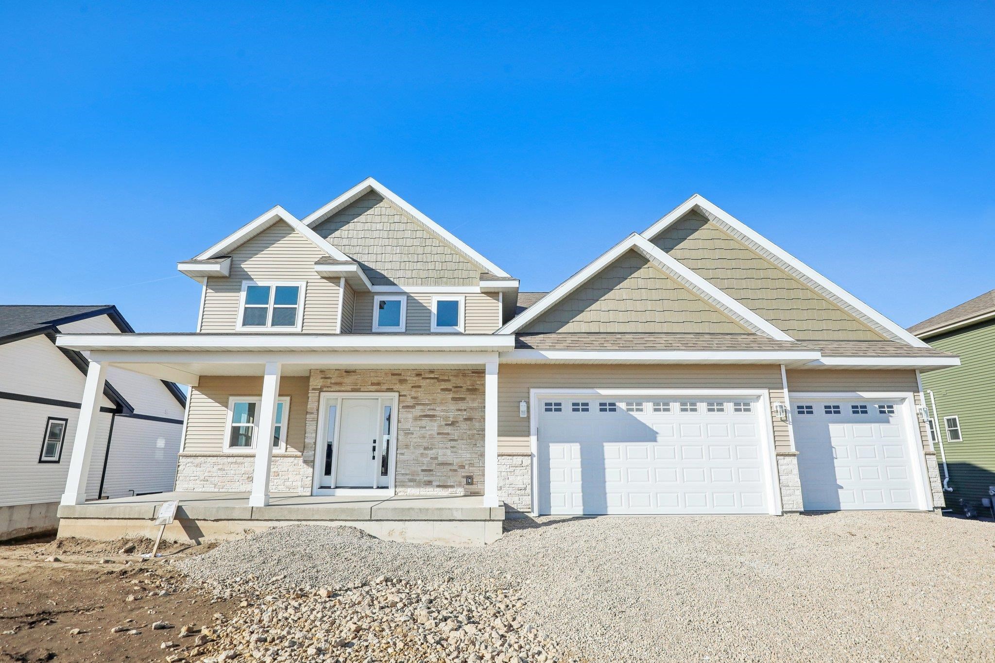 1246 Stonehaven Drive