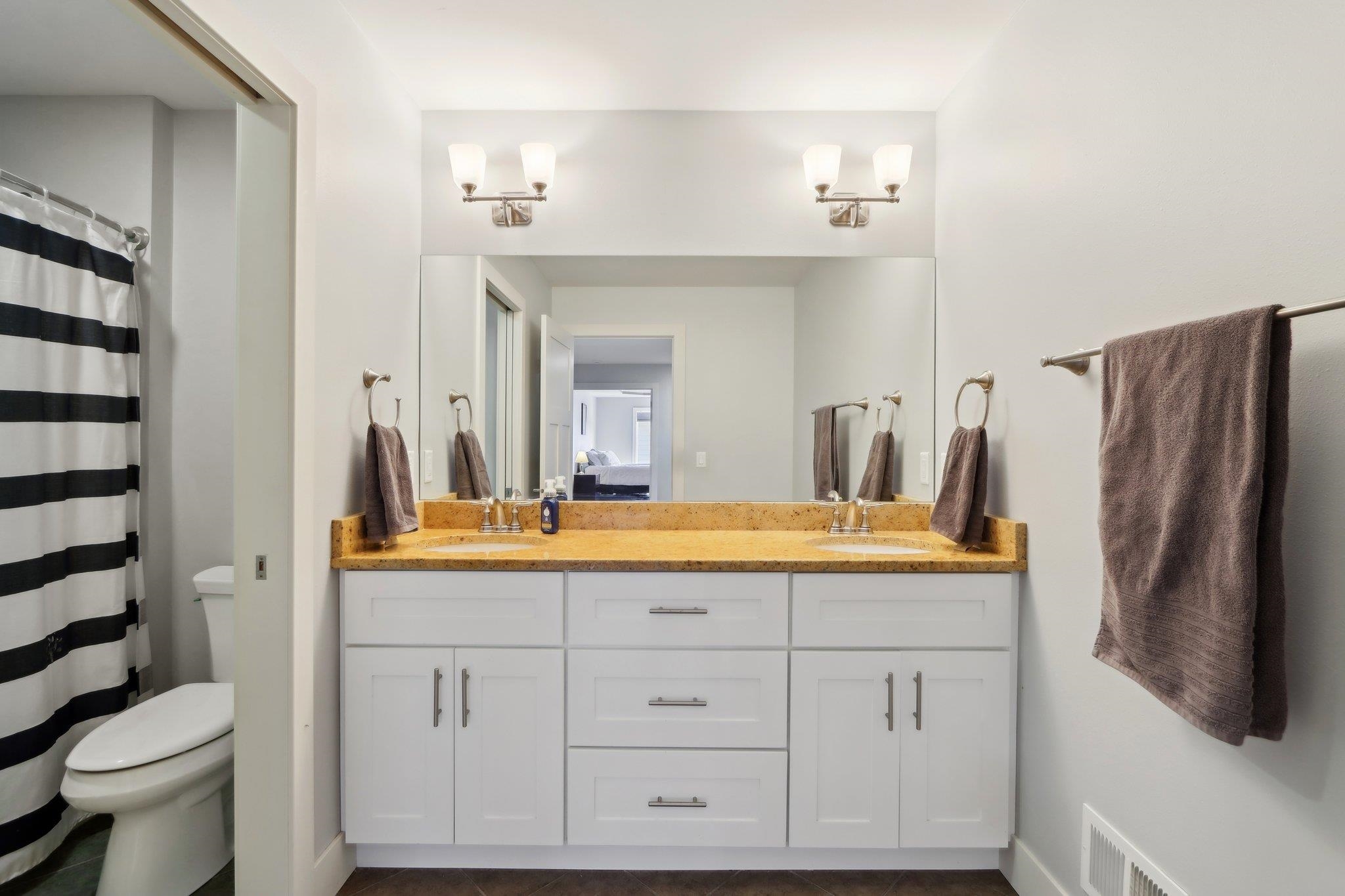 810 Big Stone Trail