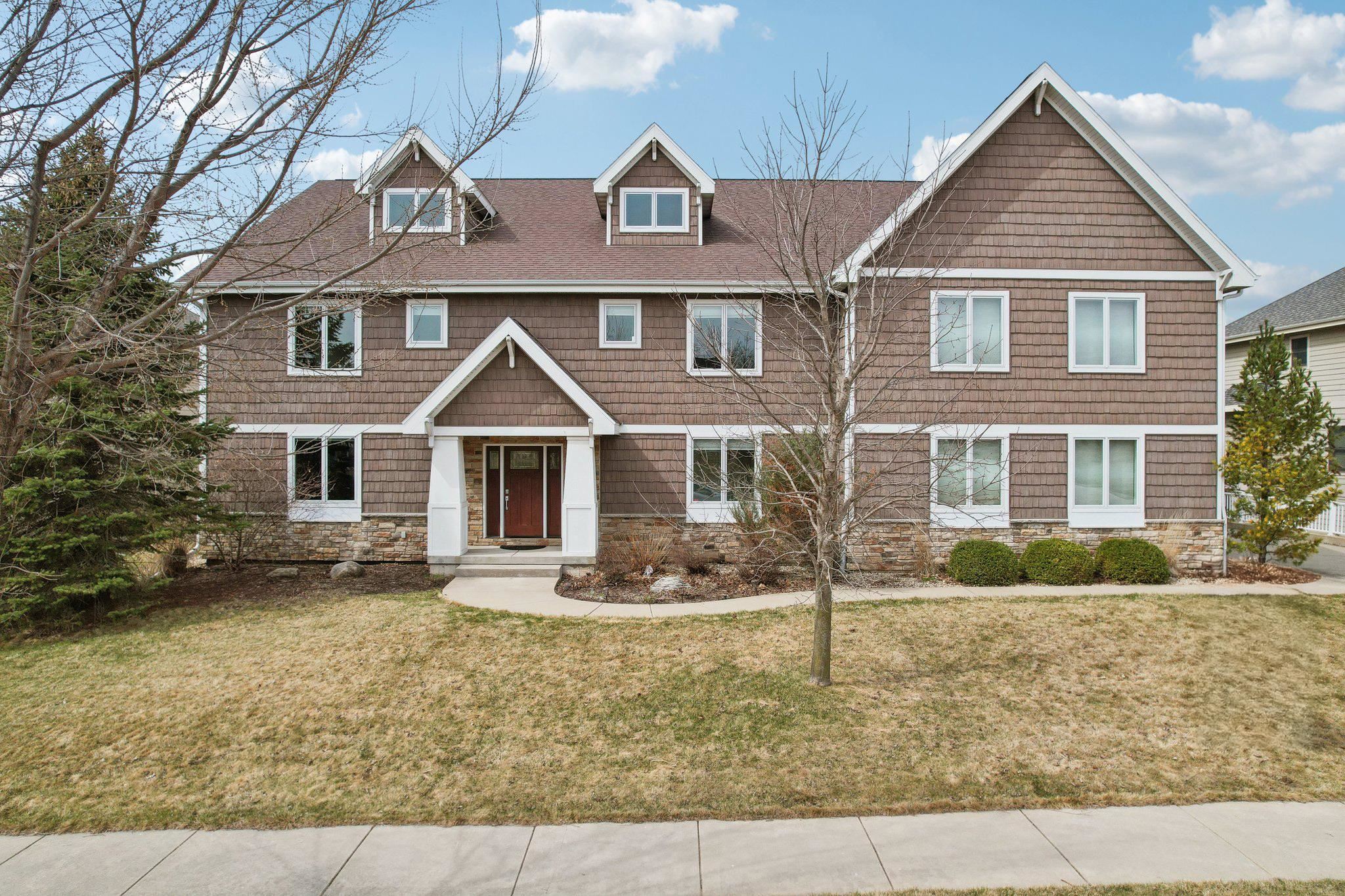 810 Big Stone Trail