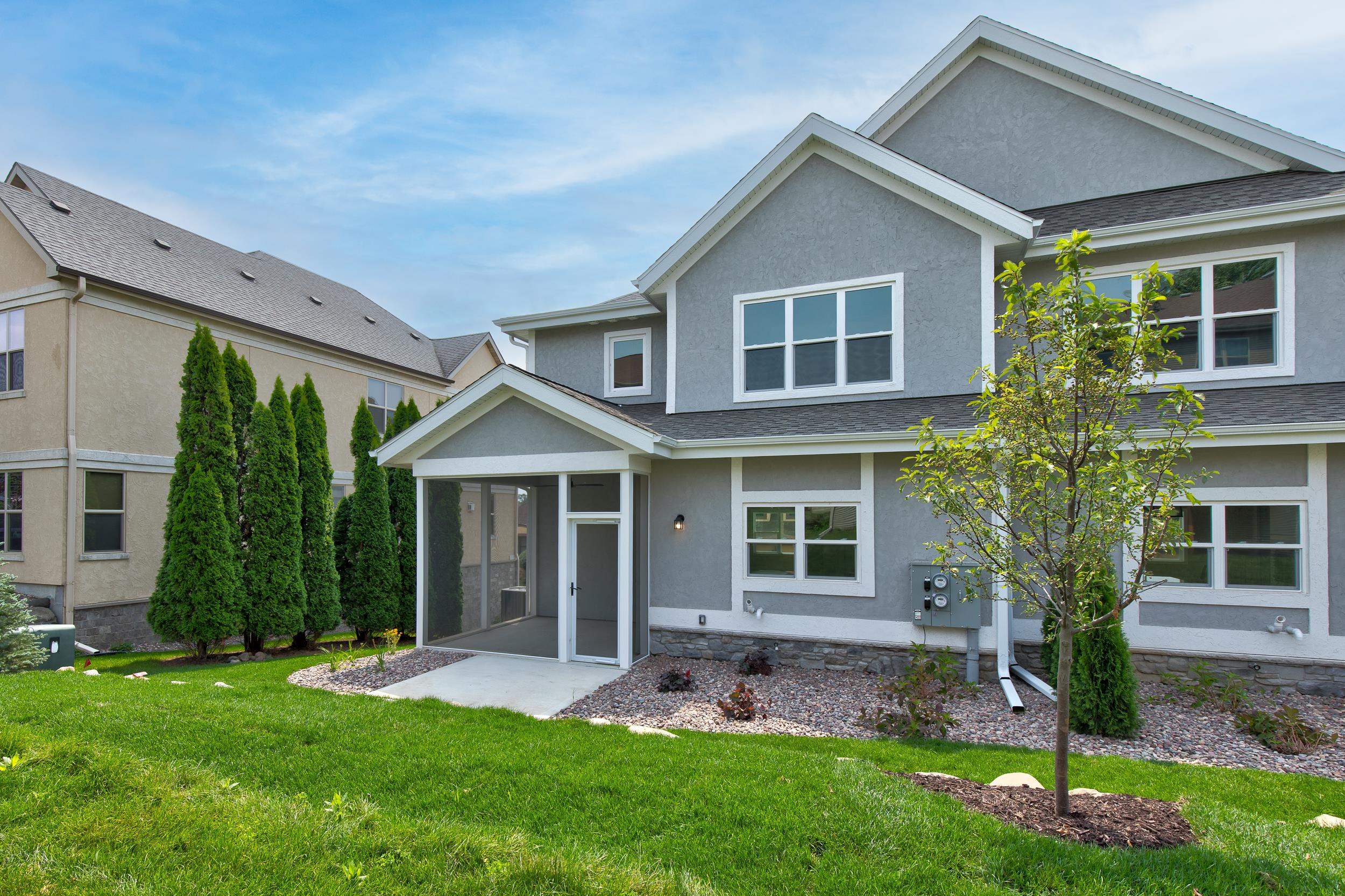 9066 Paddington Parkway