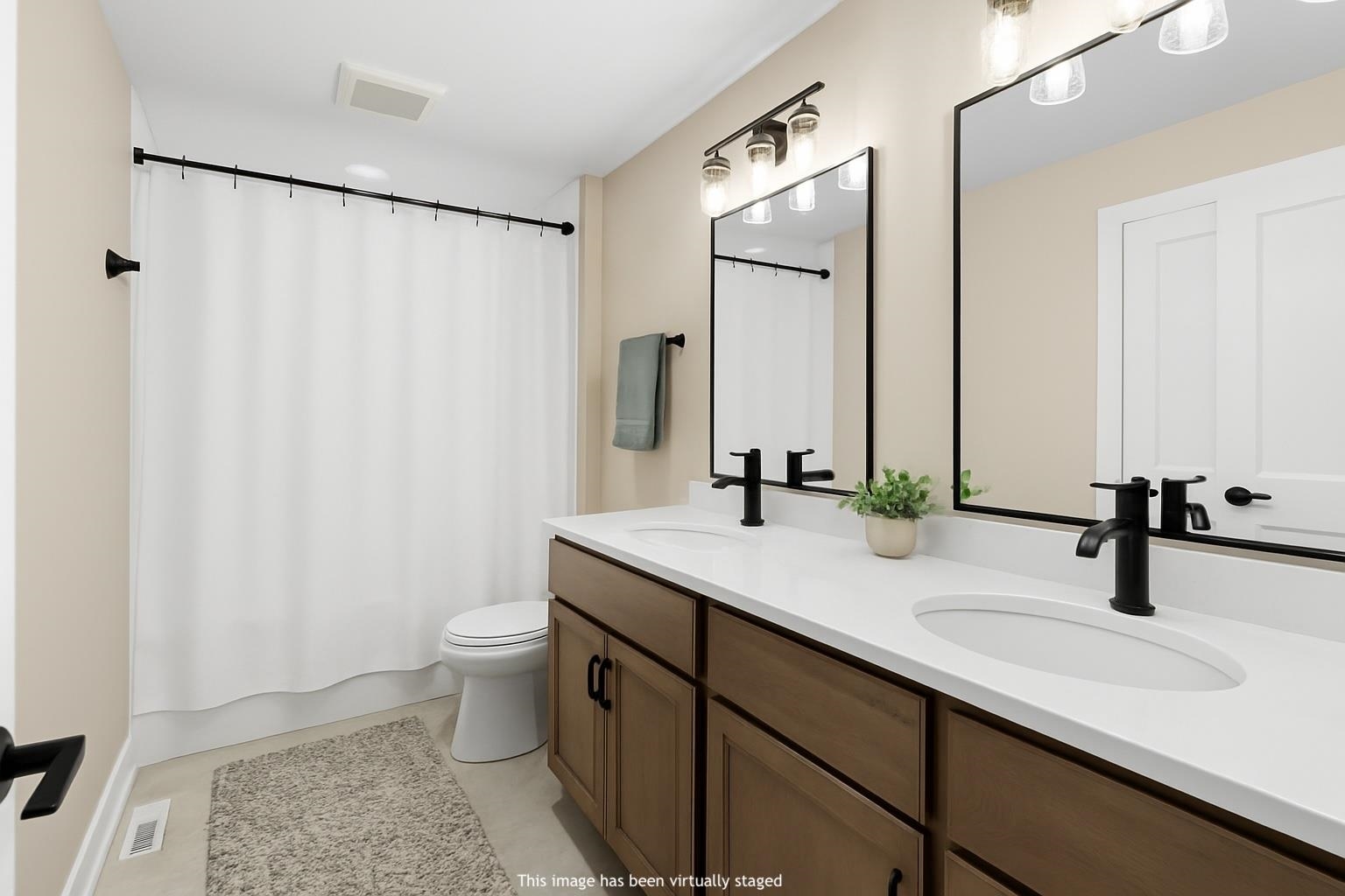 9076 Paddington Parkway