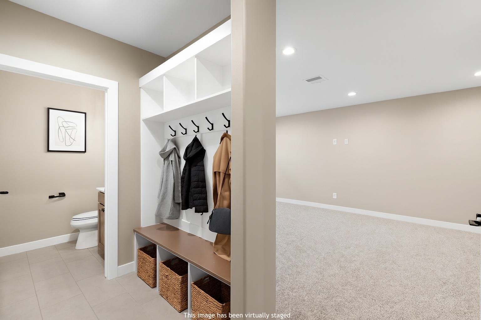 9076 Paddington Parkway