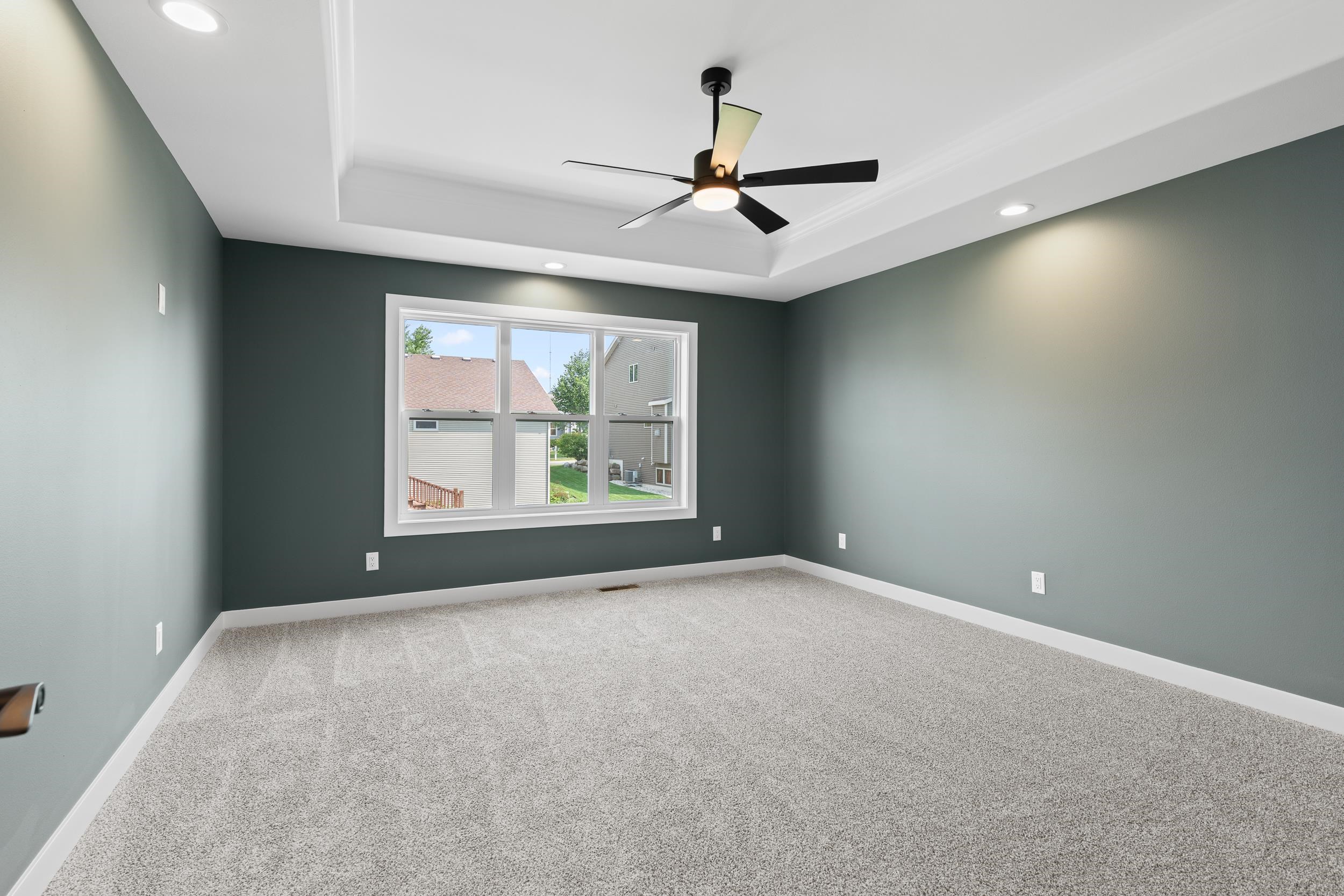 9076 Paddington Parkway