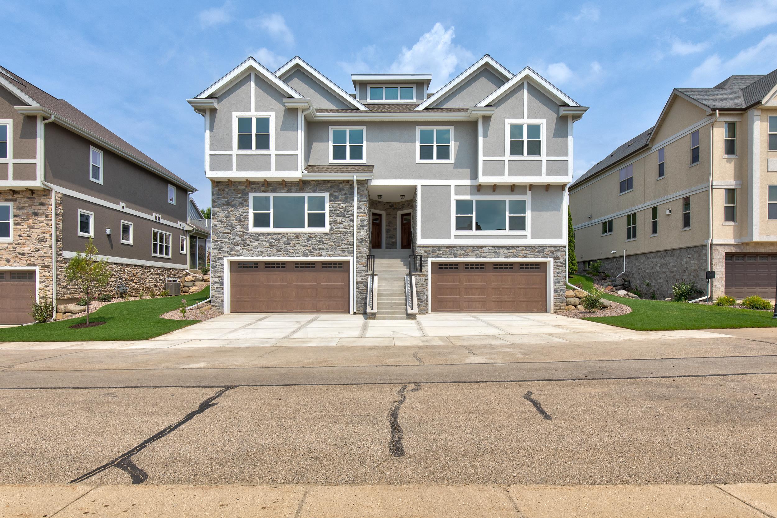 9068 Paddington Parkway