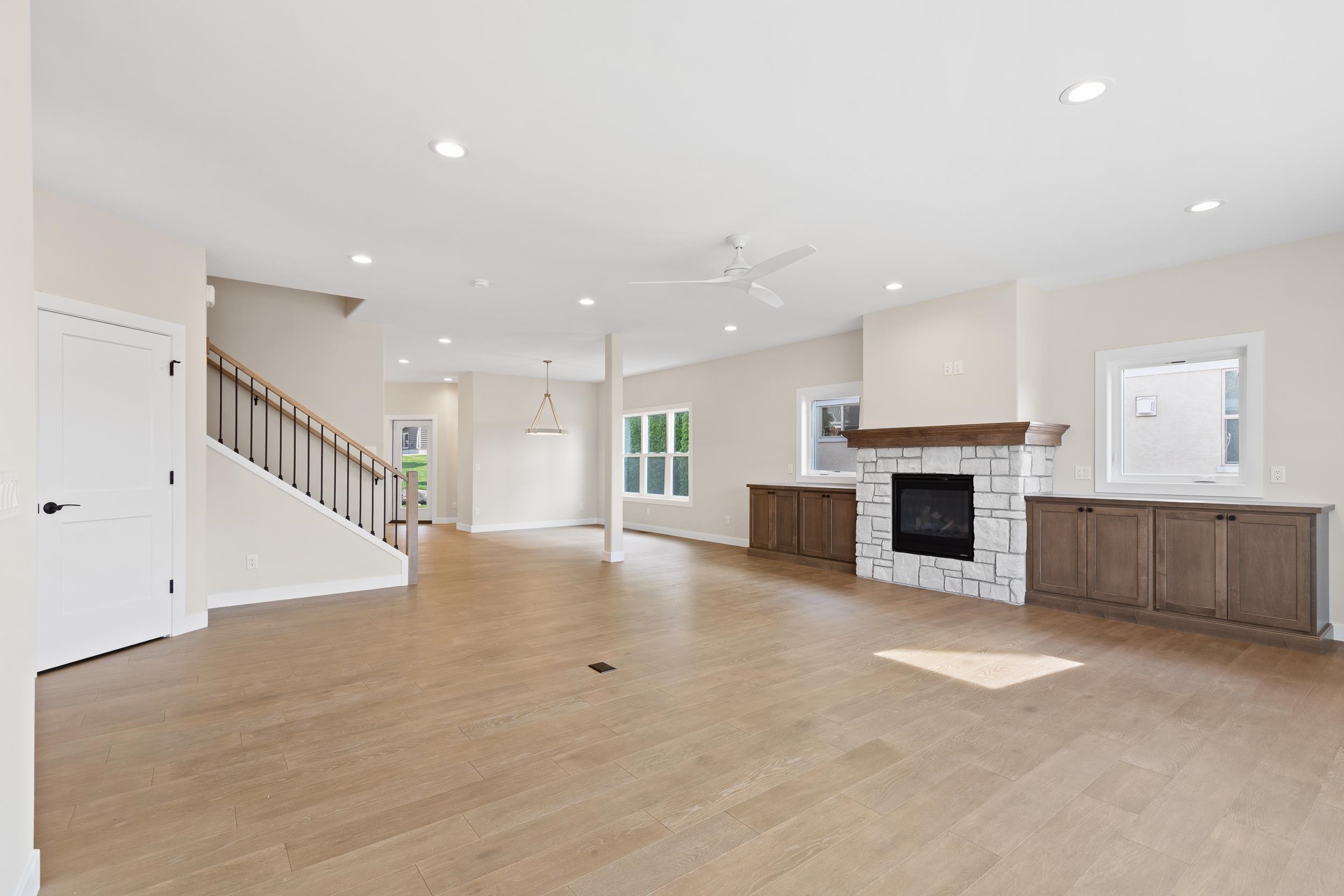 9074 Paddington Parkway