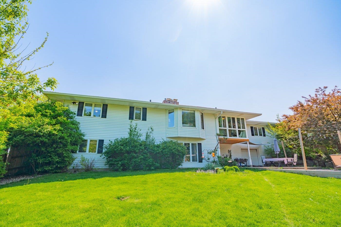 504 Lake Street