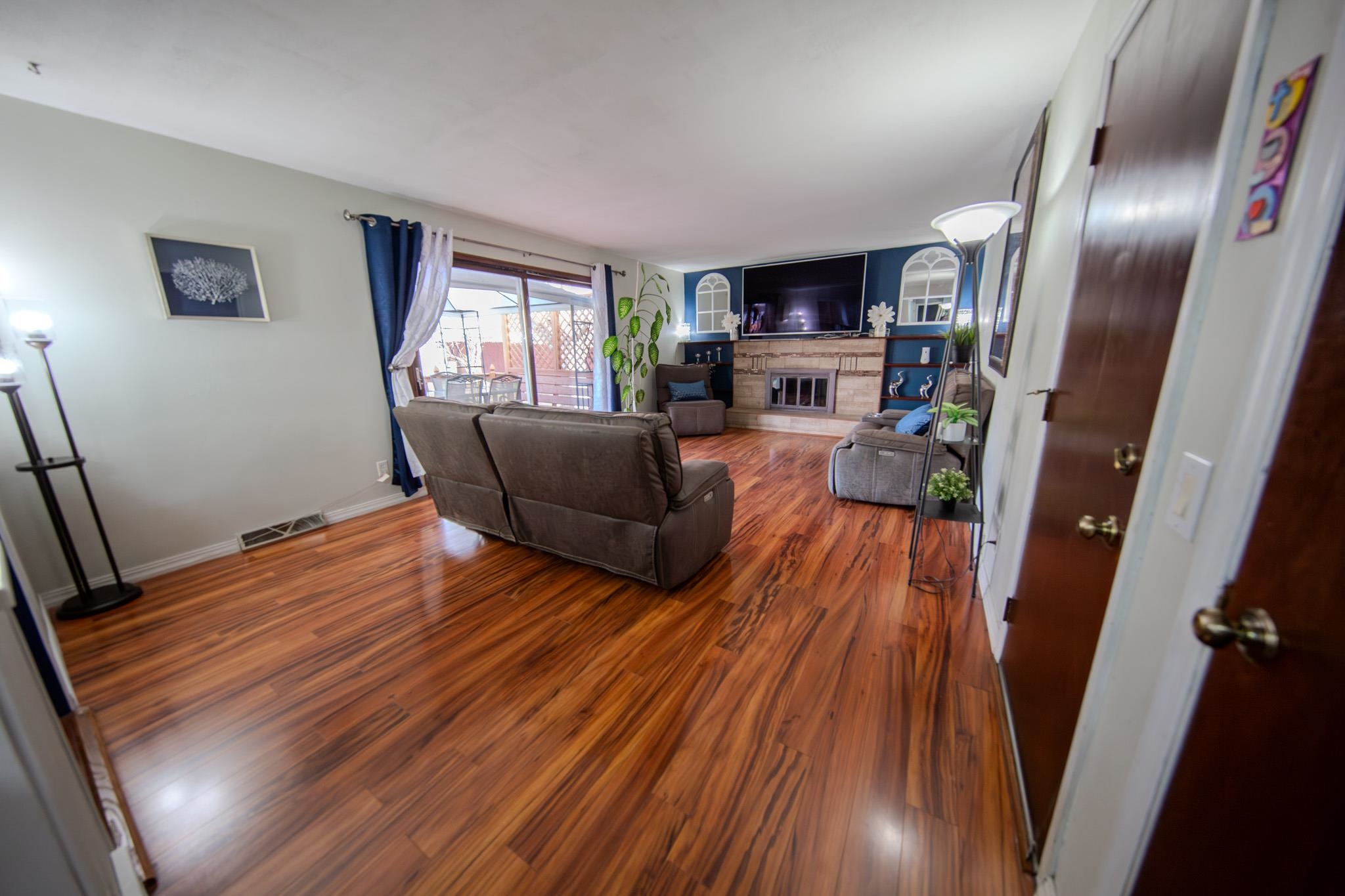 2607 King James Way