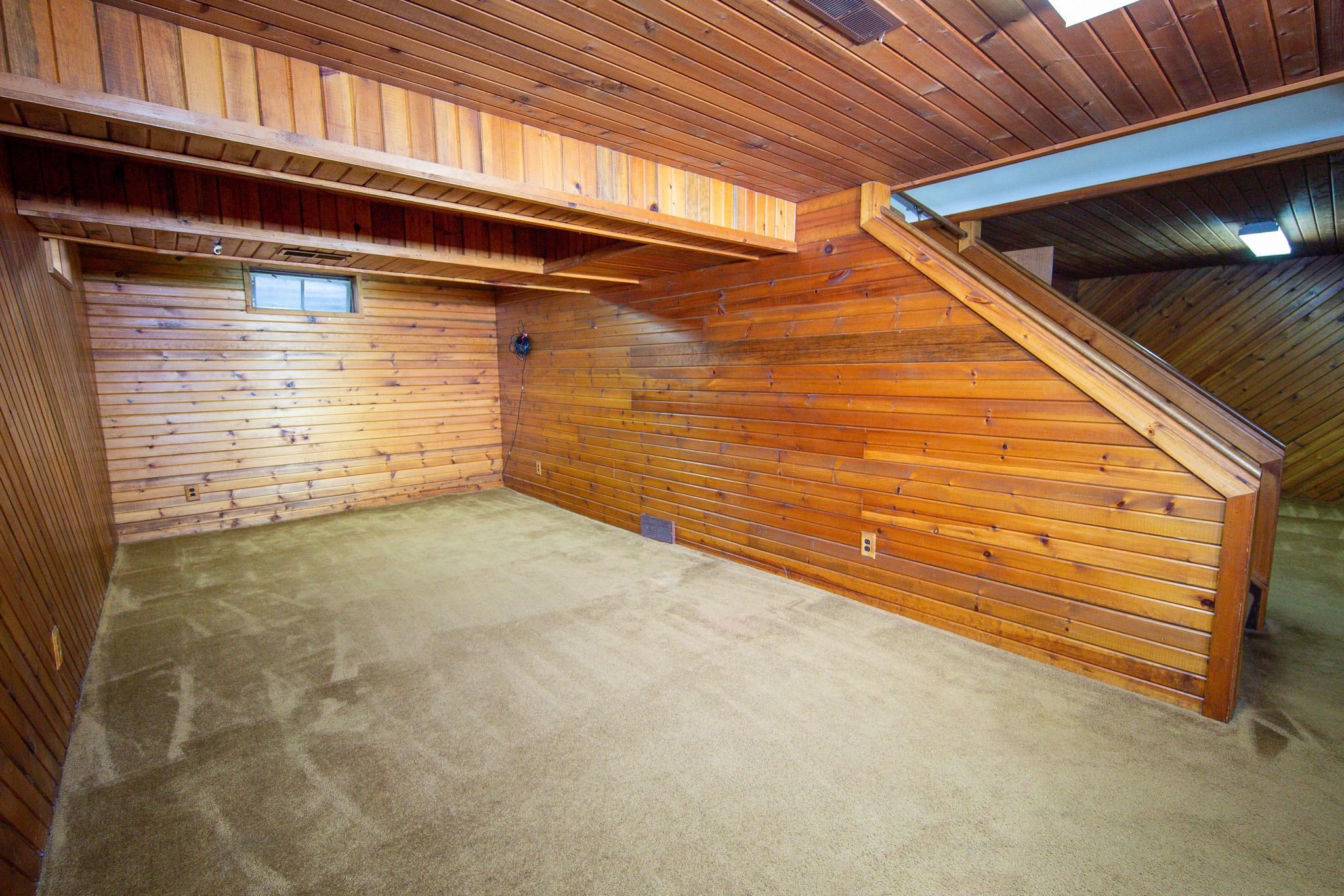 2607 King James Way