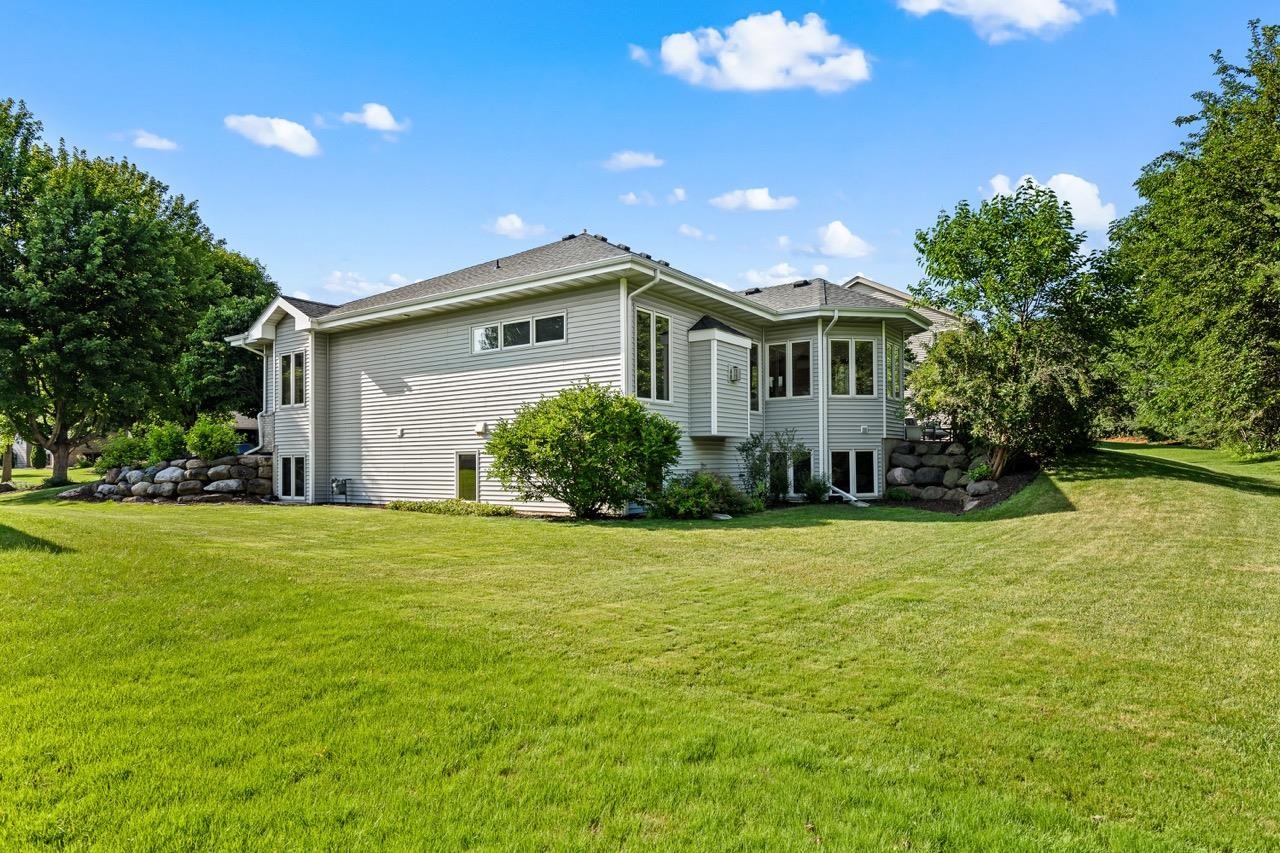 23 Foxglove Circle
