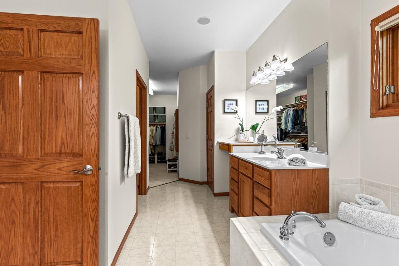 23 Foxglove Circle