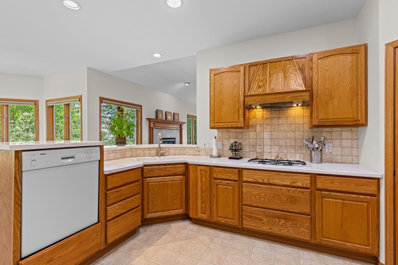 23 Foxglove Circle
