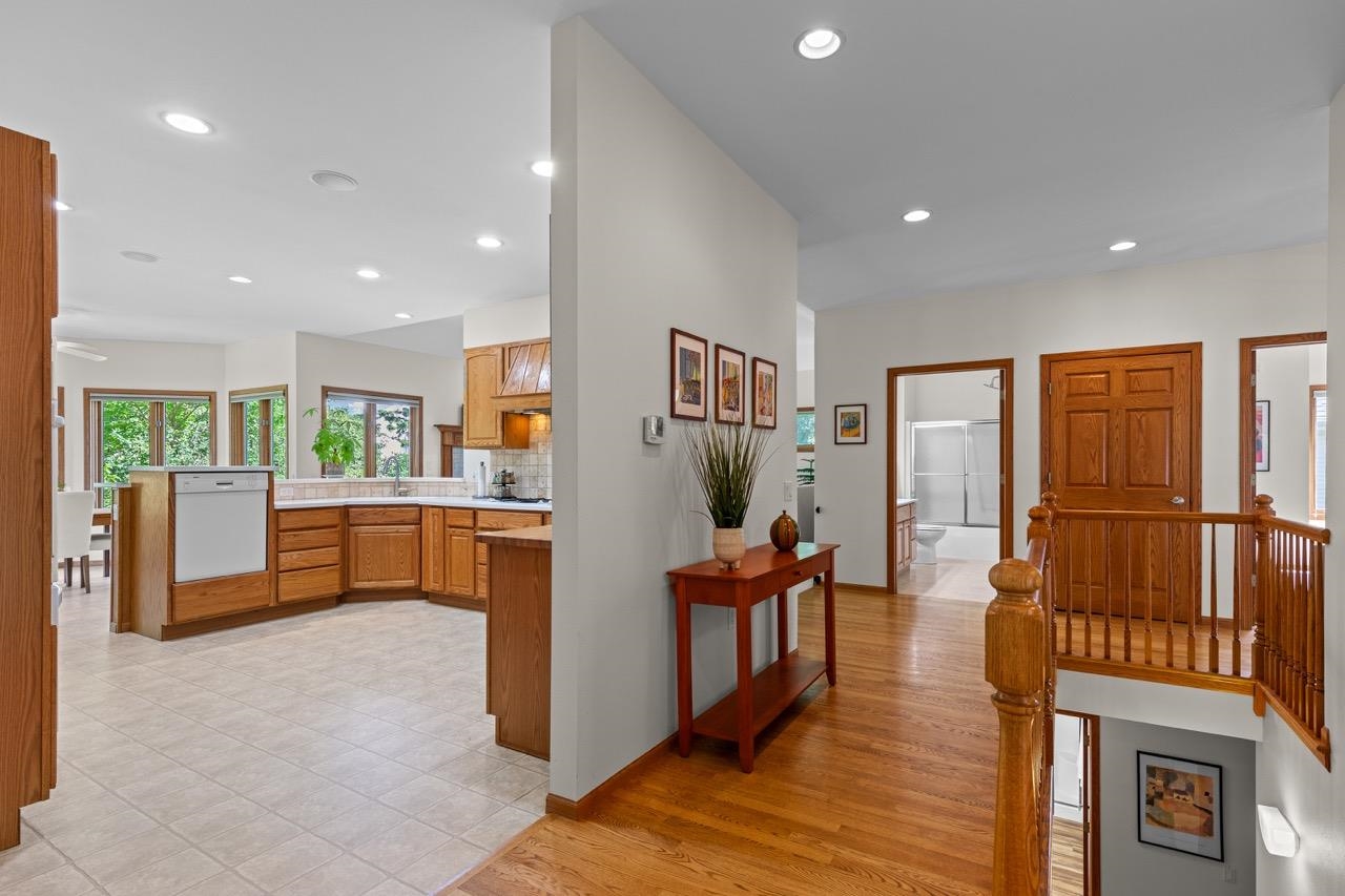 23 Foxglove Circle