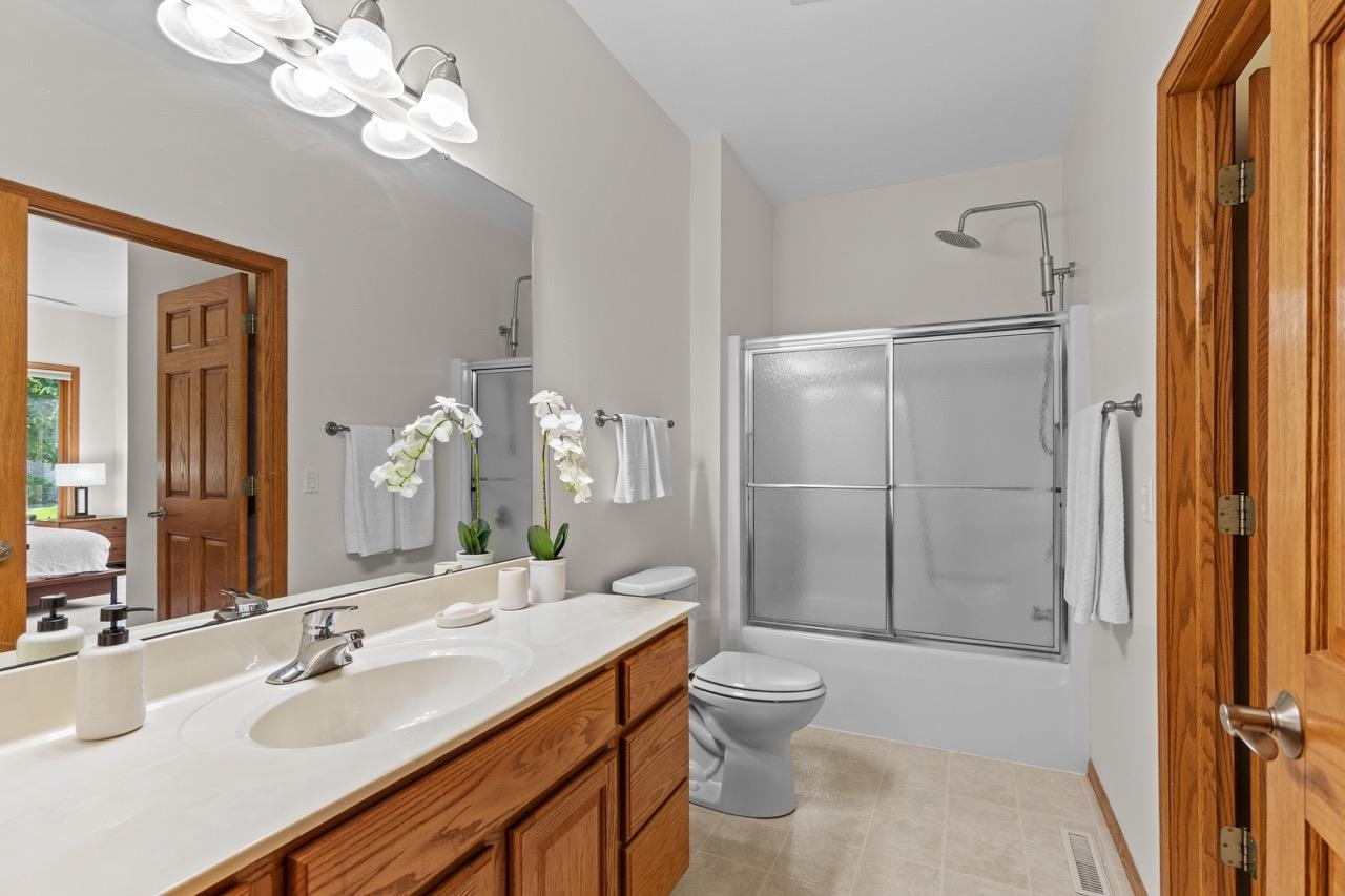 23 Foxglove Circle