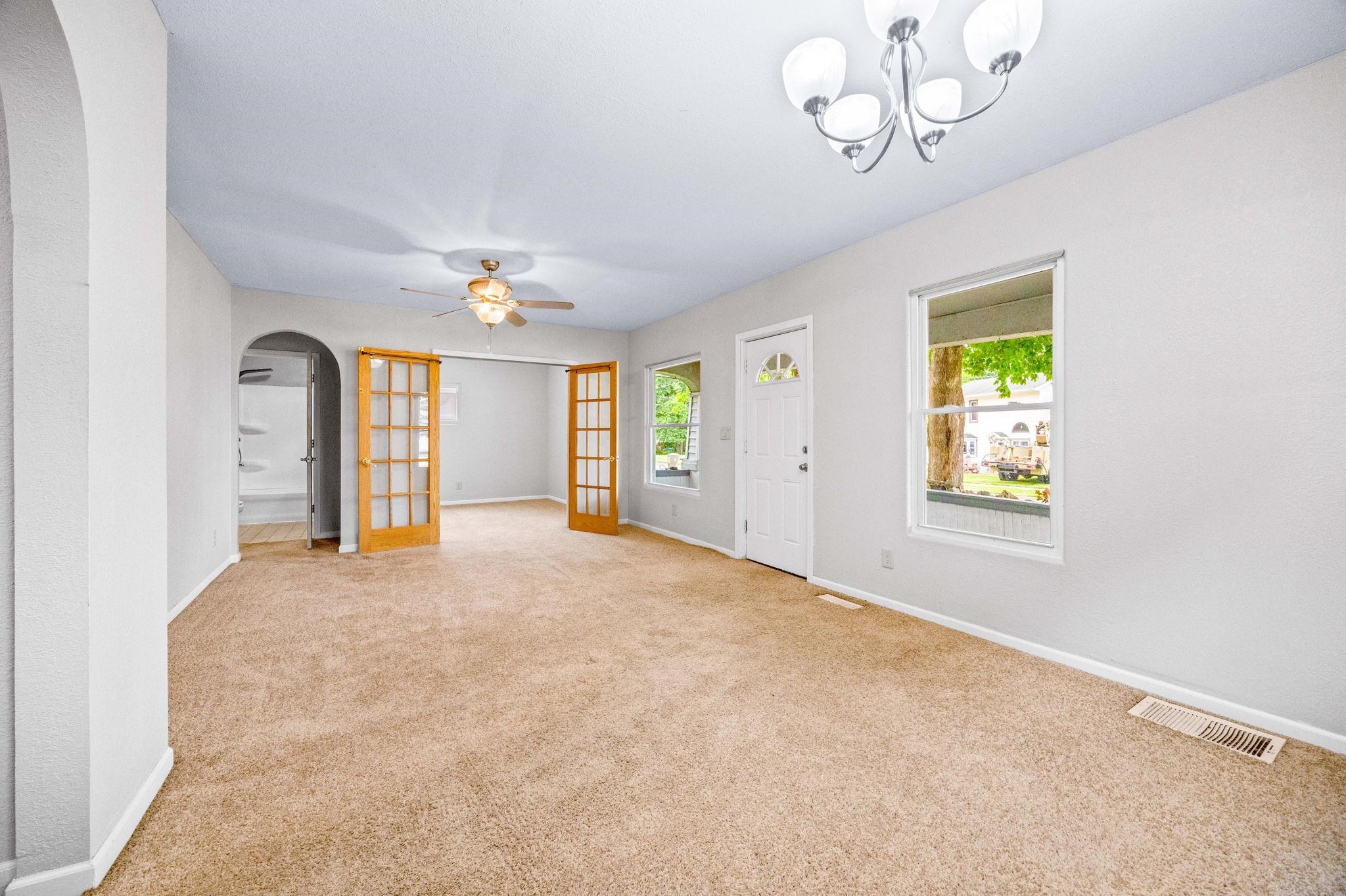 133 S Clear Lake Avenue