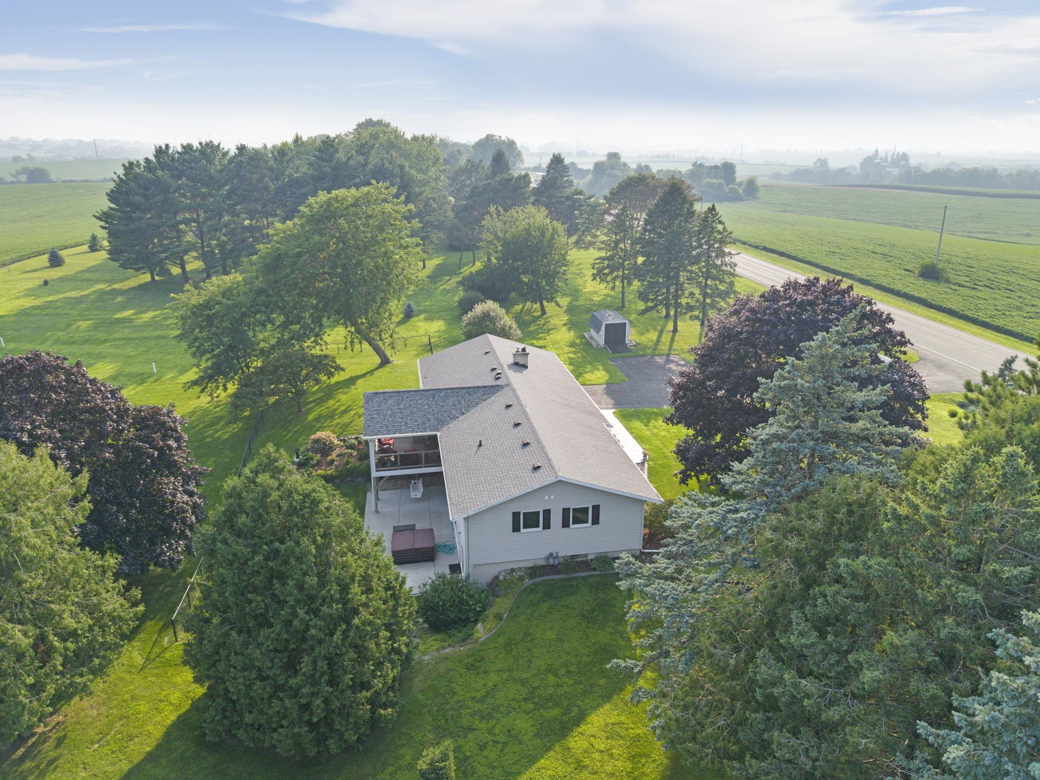 9185 County Road S
