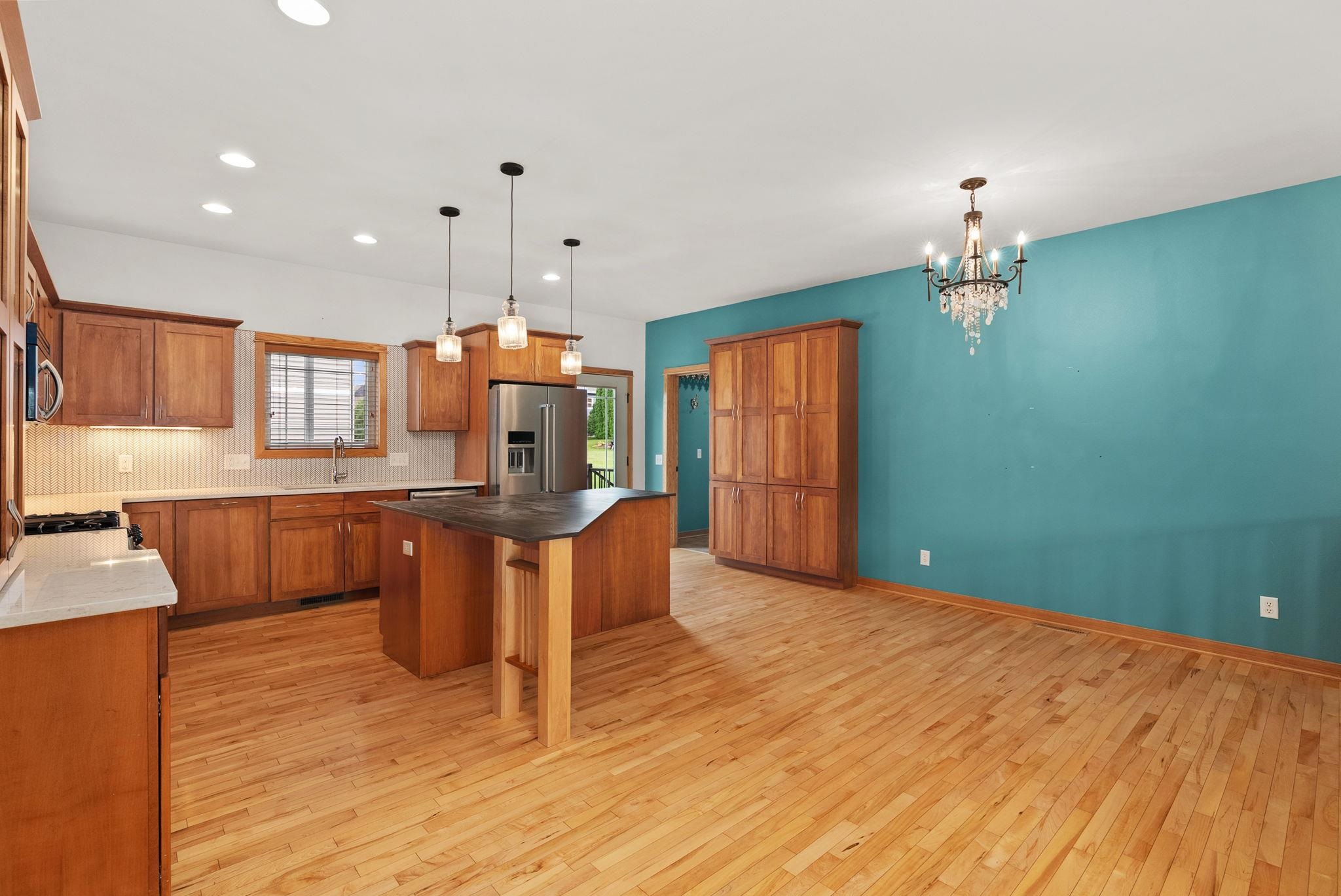 994 Edenberry Drive