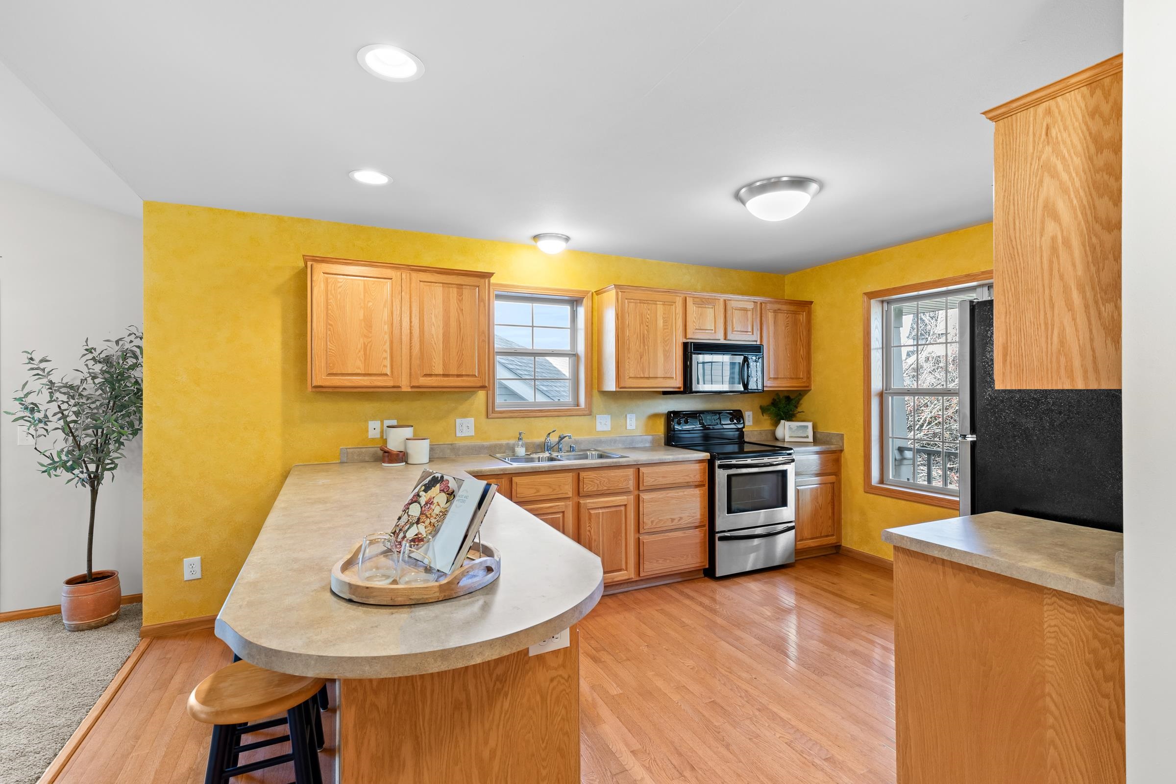 9911 Hawks Nest Drive