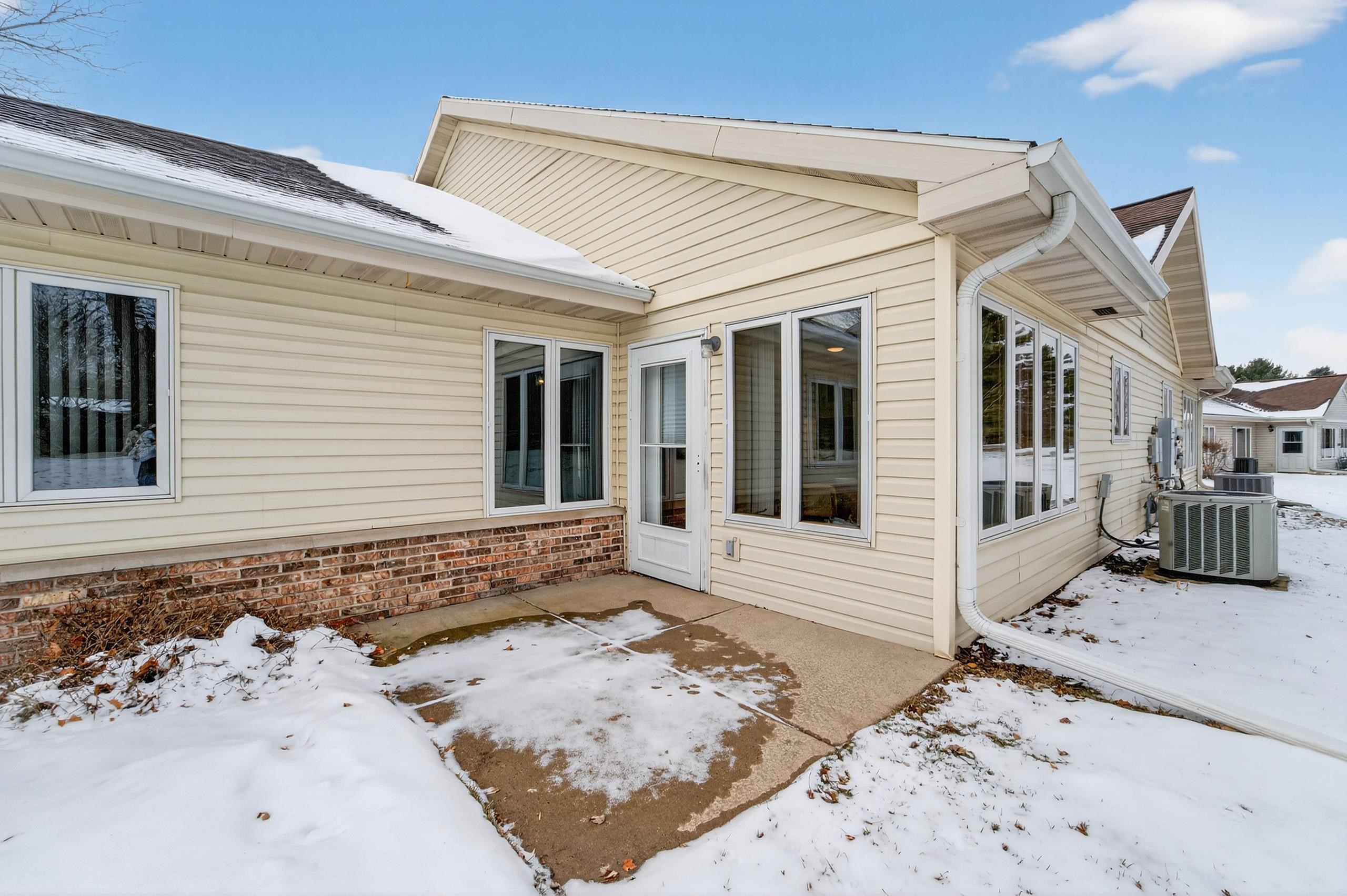 7214 Saukdale Drive