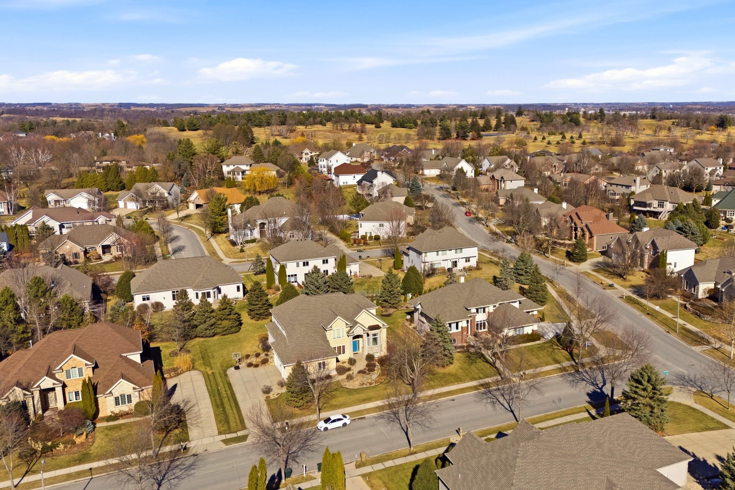 901 Winding Way