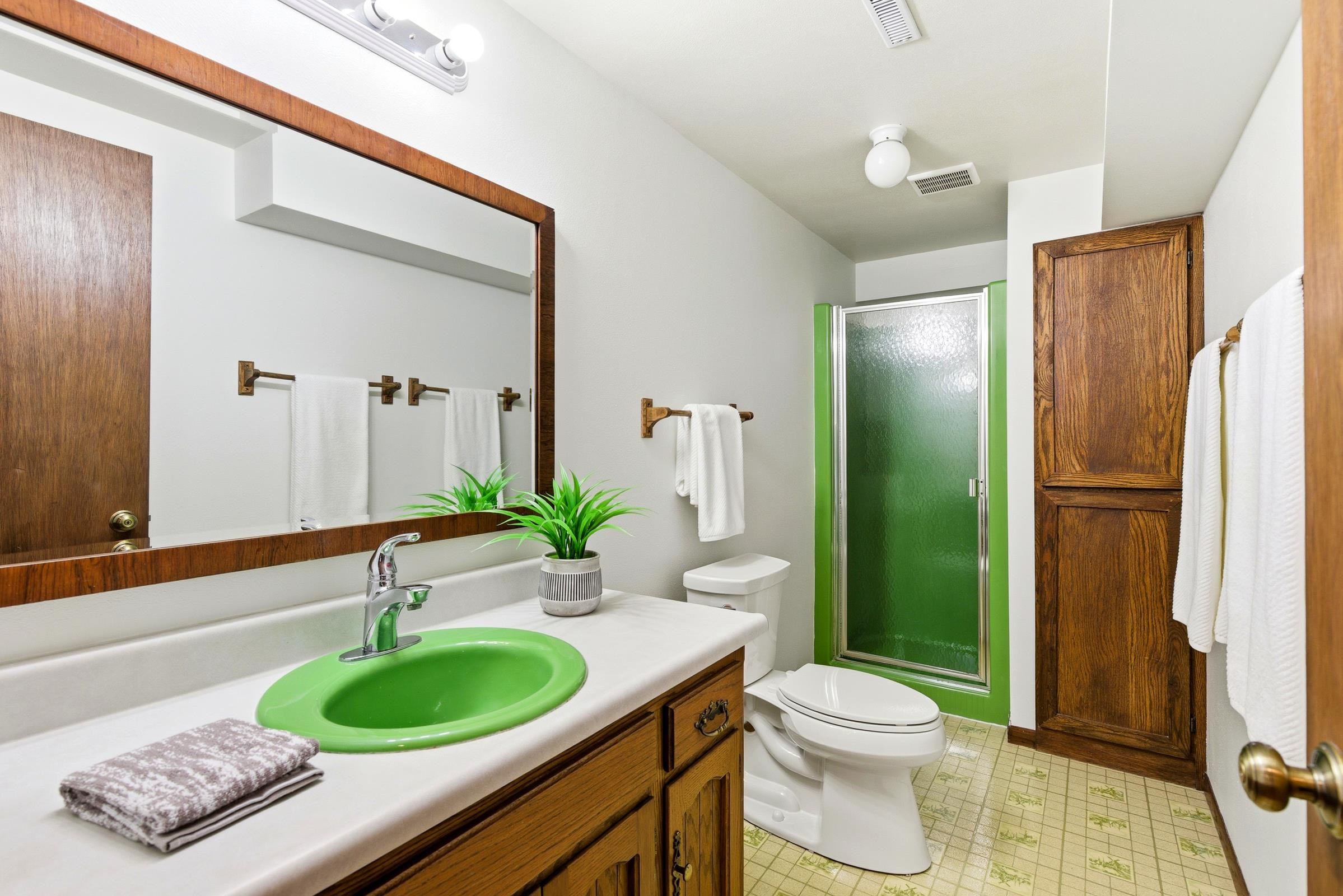 2460 Spring Rose Circle