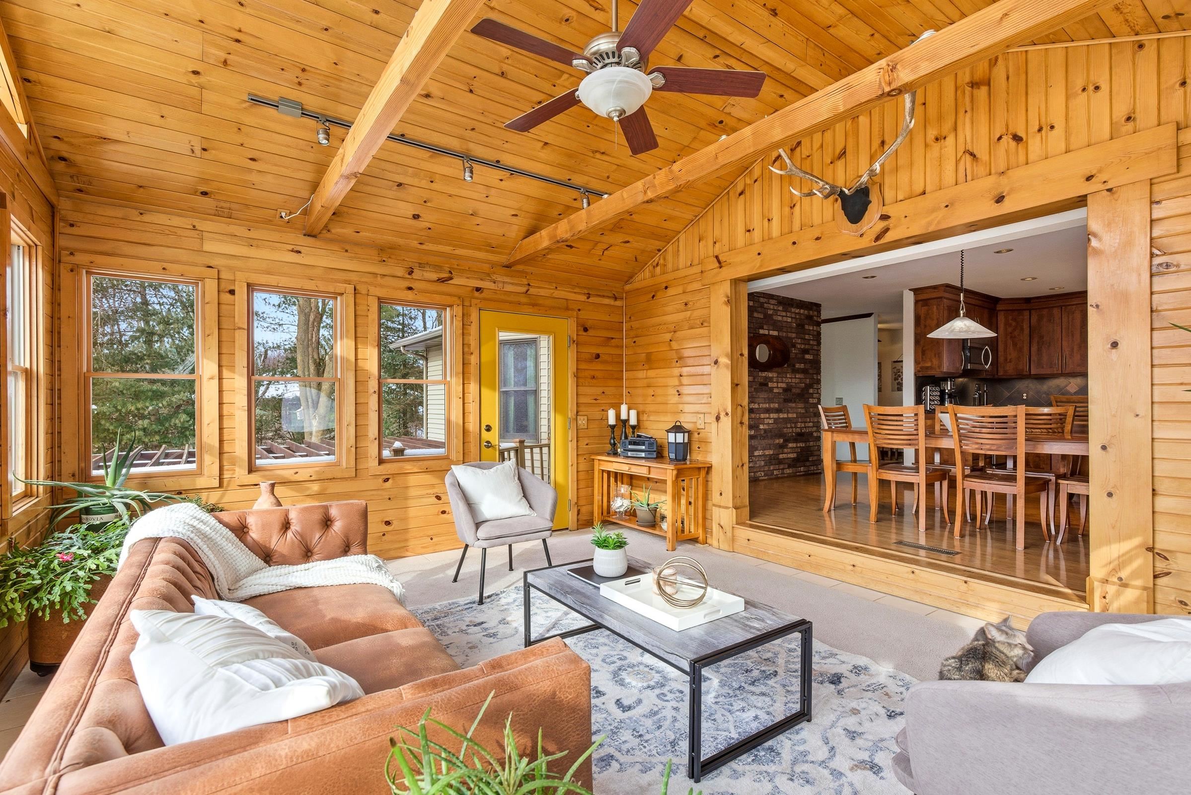 2460 Spring Rose Circle