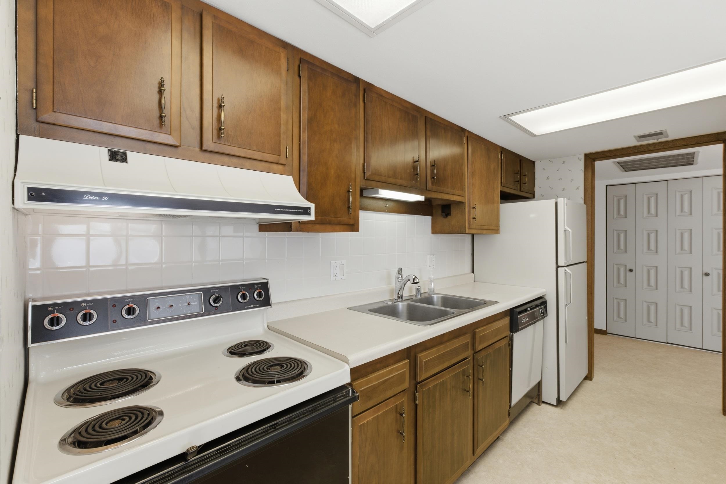 325 S Yellowstone Drive 228