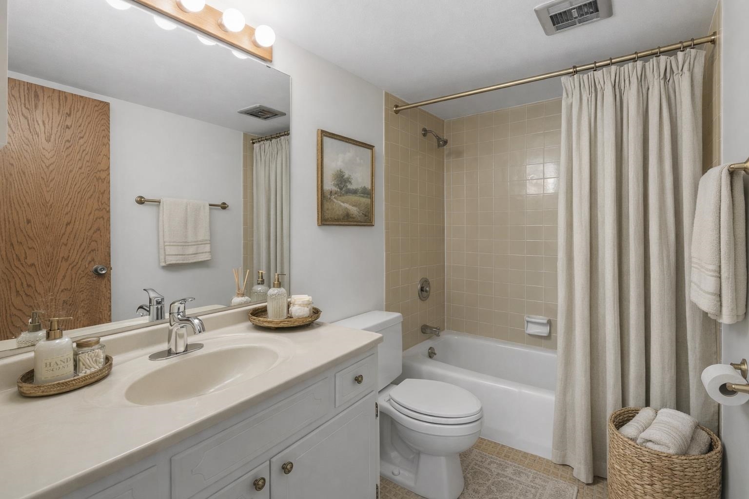 325 S Yellowstone Drive 228