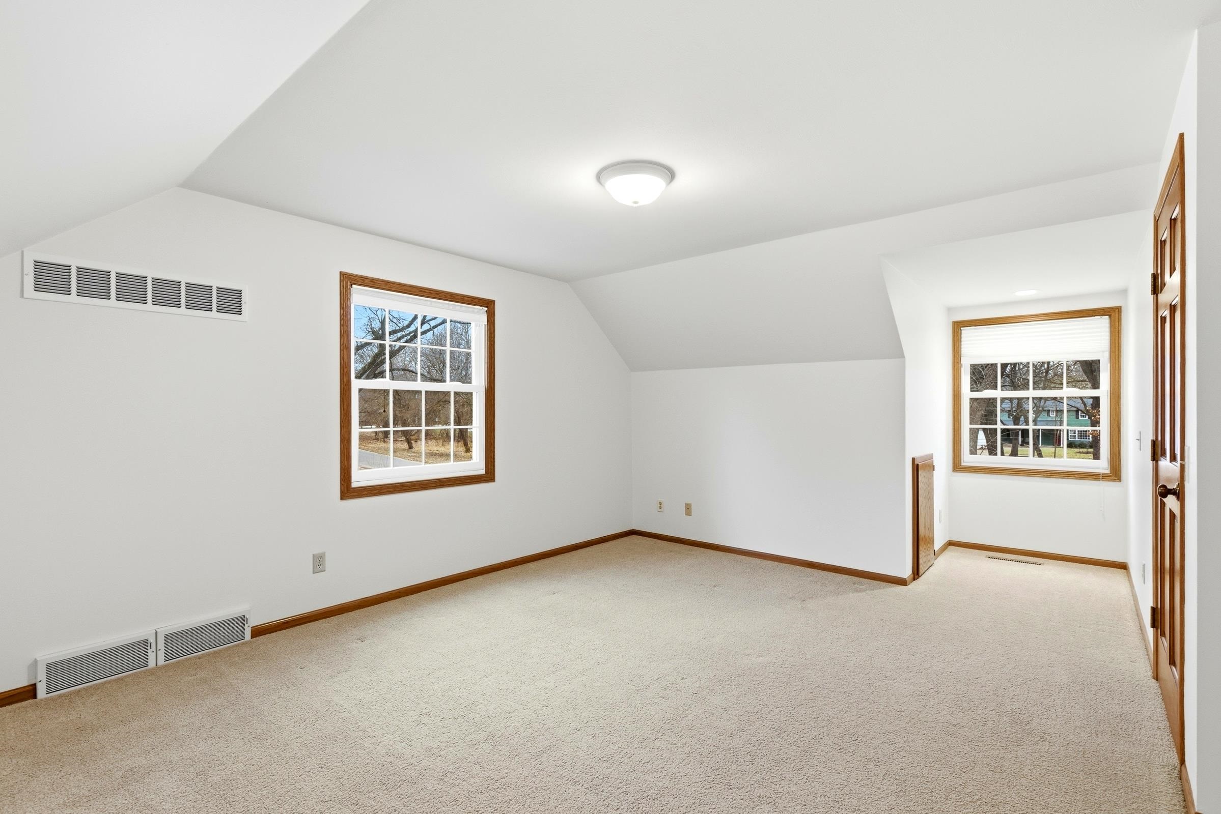 201 S Kenosha Drive