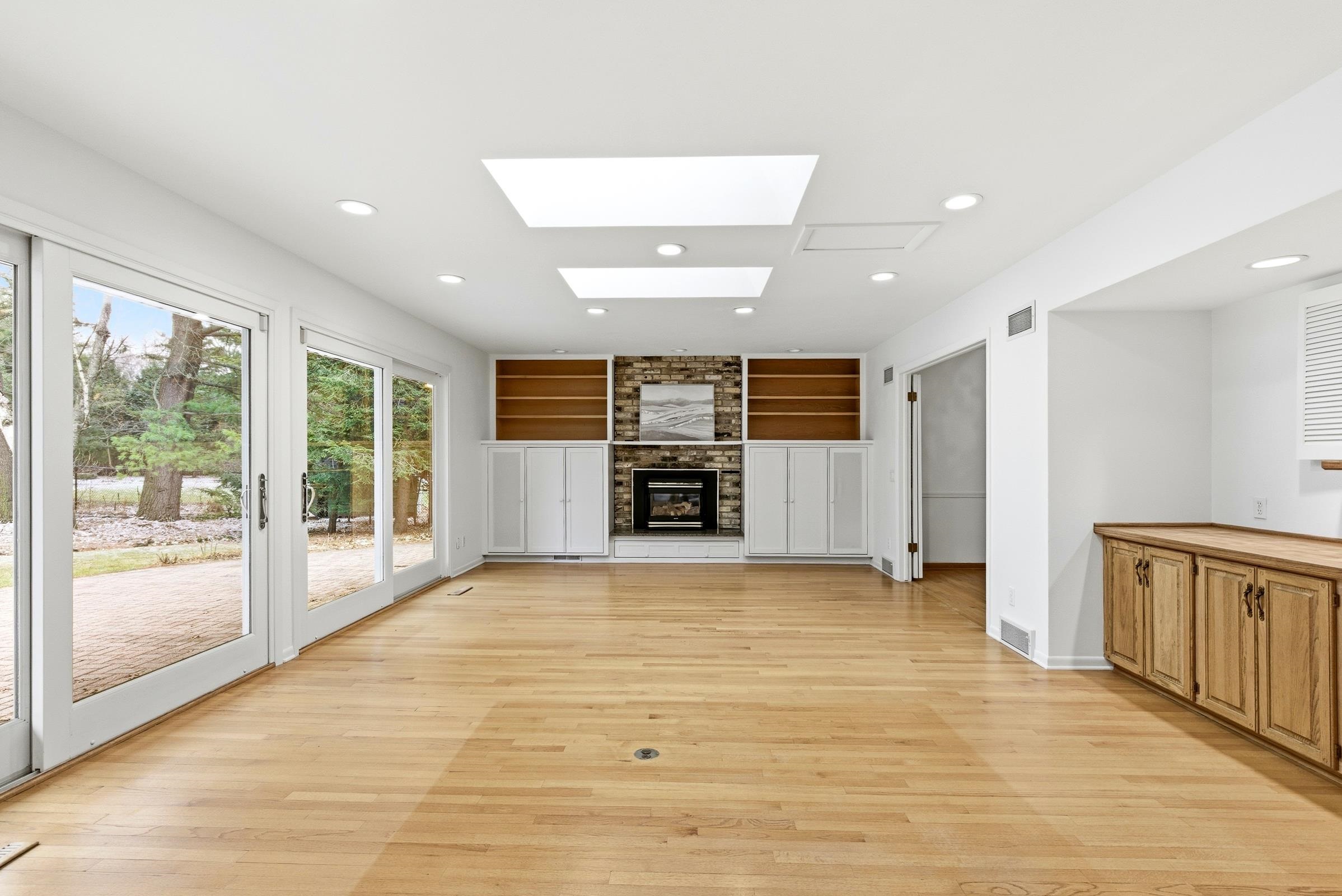 201 S Kenosha Drive