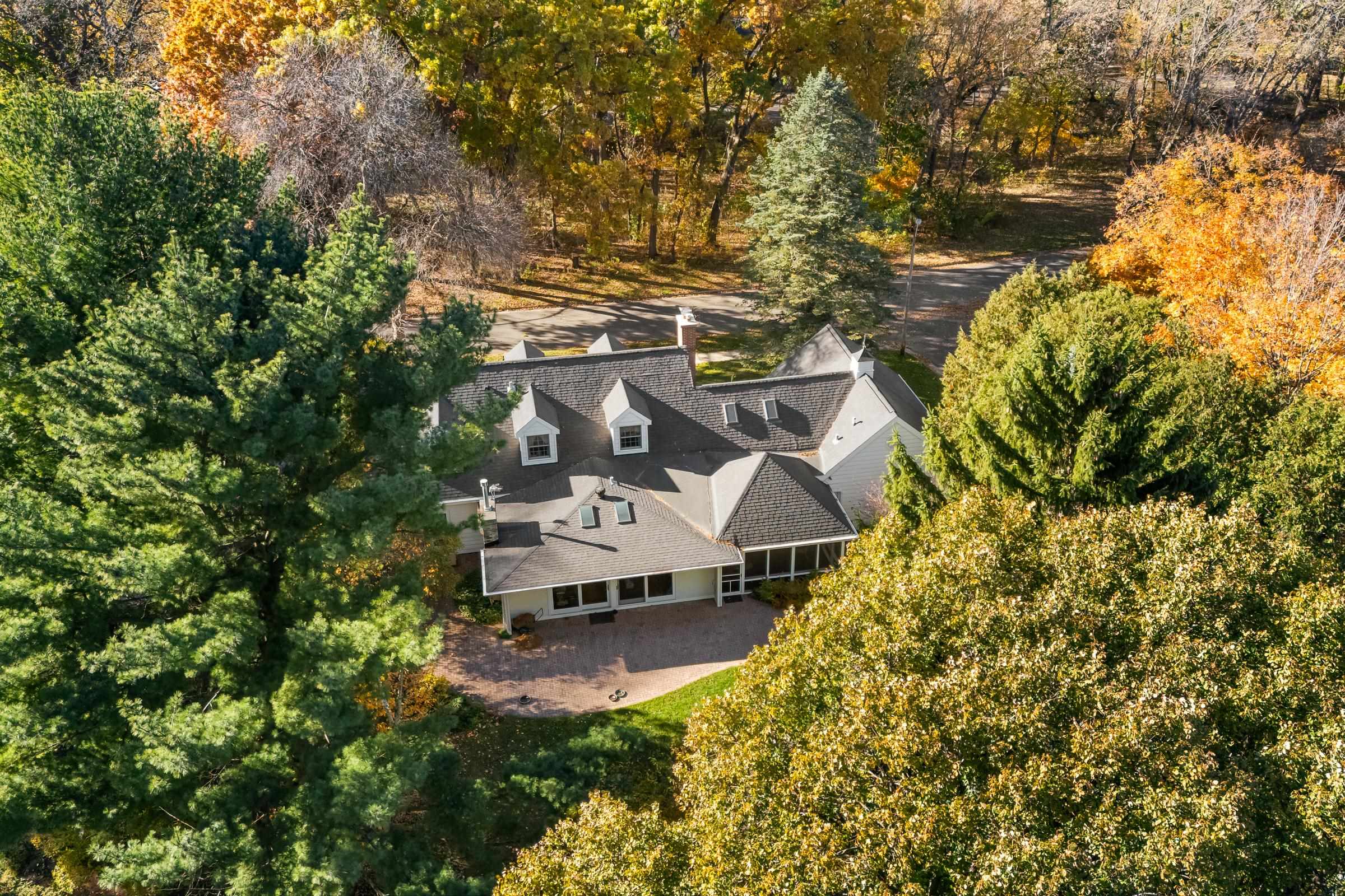 201 S Kenosha Drive