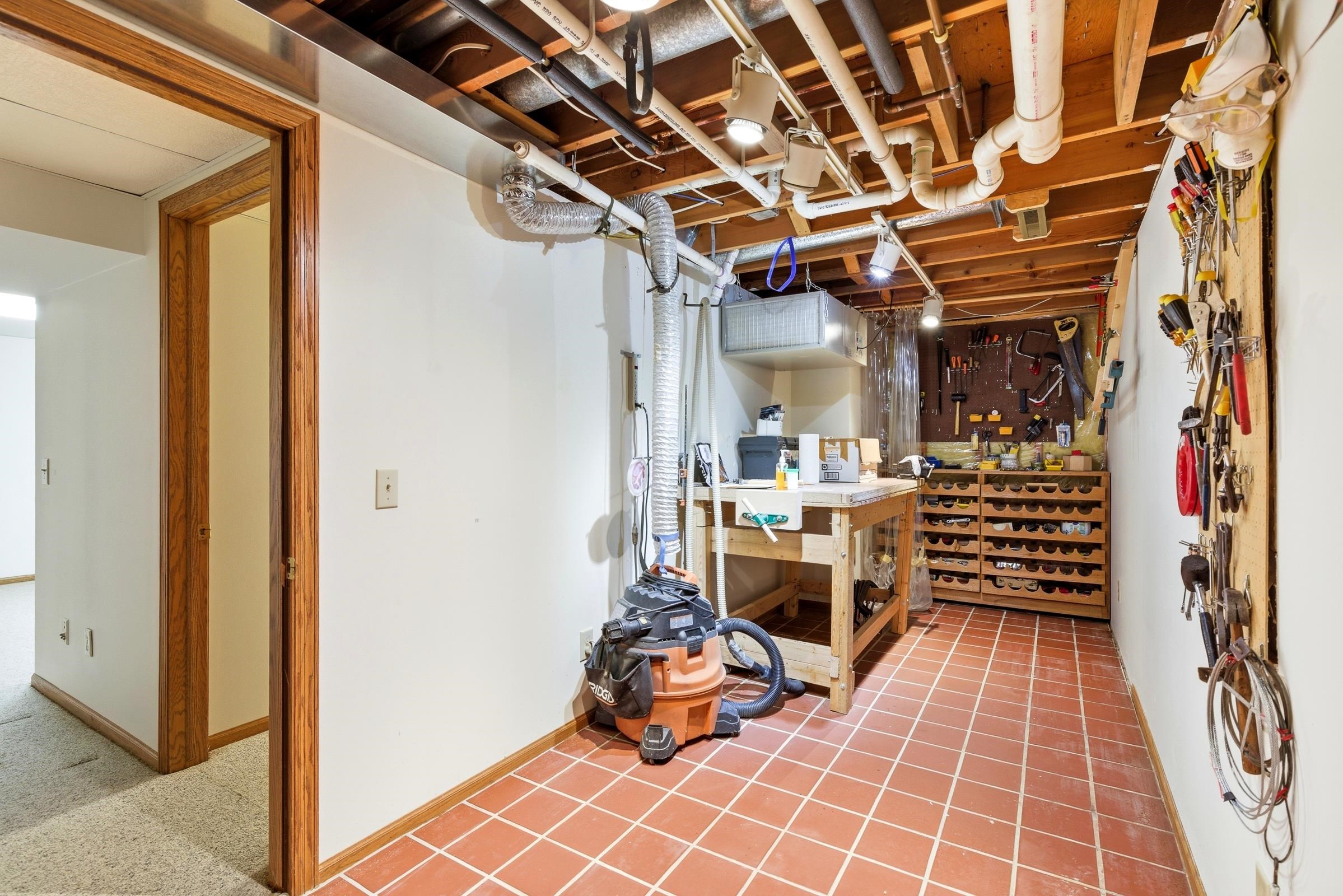 201 S Kenosha Drive