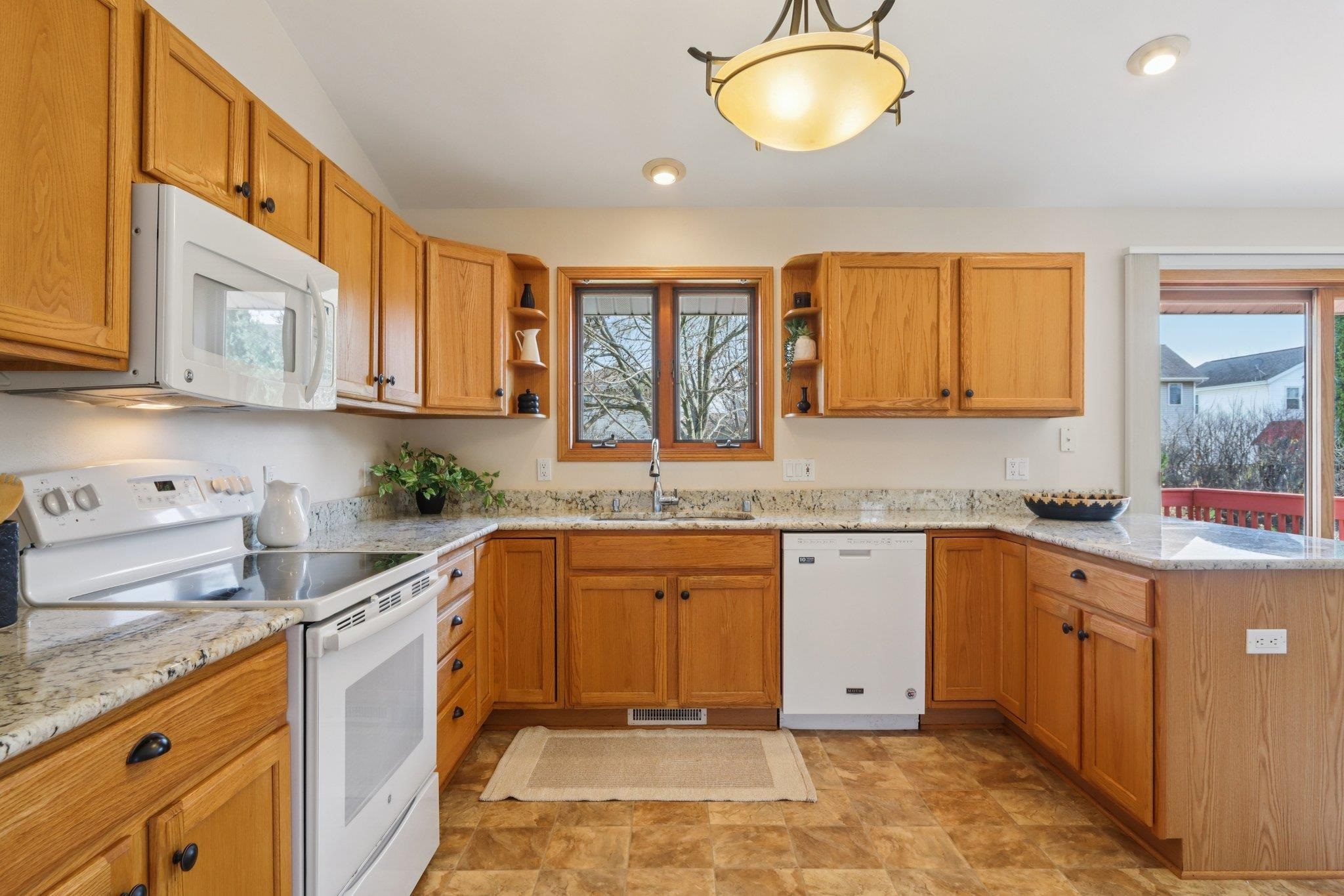 5495 Quarry Hill Drive