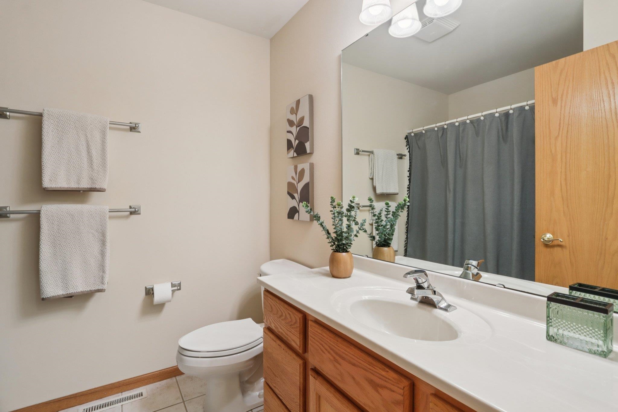 5495 Quarry Hill Drive