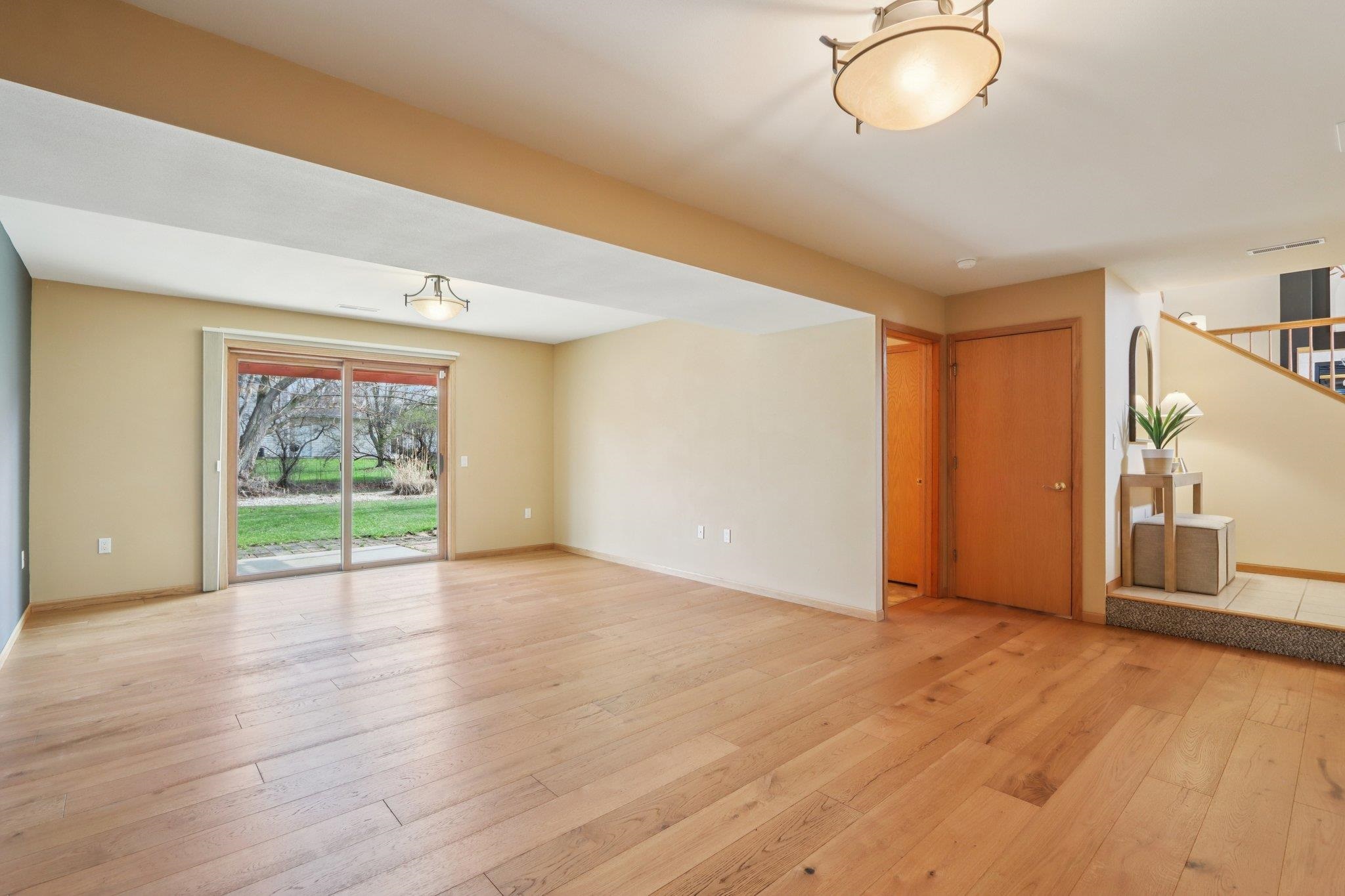 5495 Quarry Hill Drive