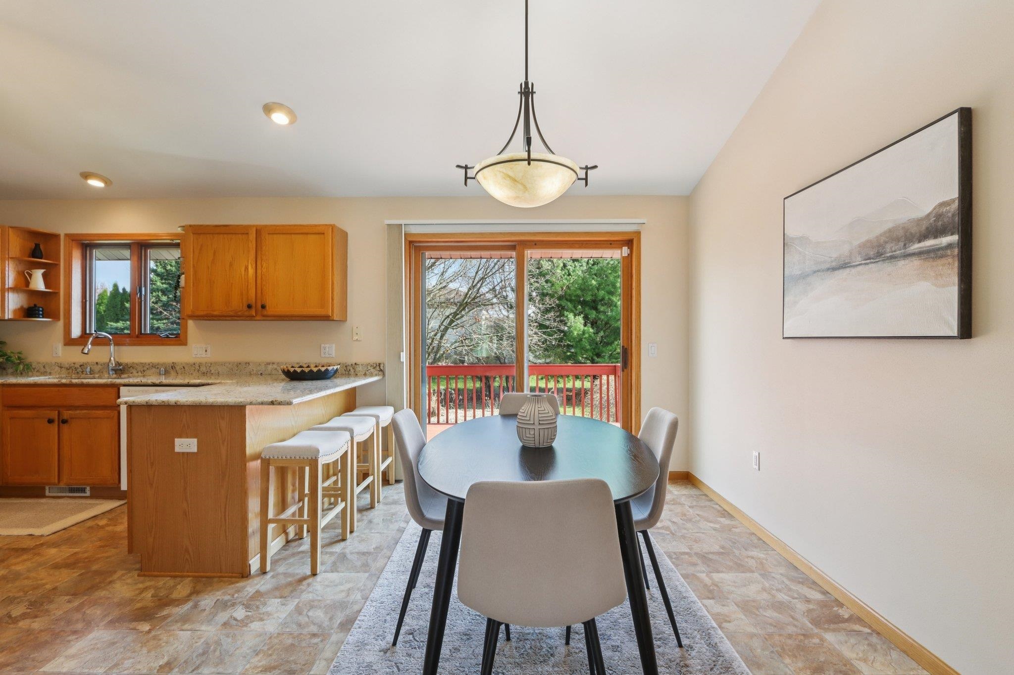 5495 Quarry Hill Drive