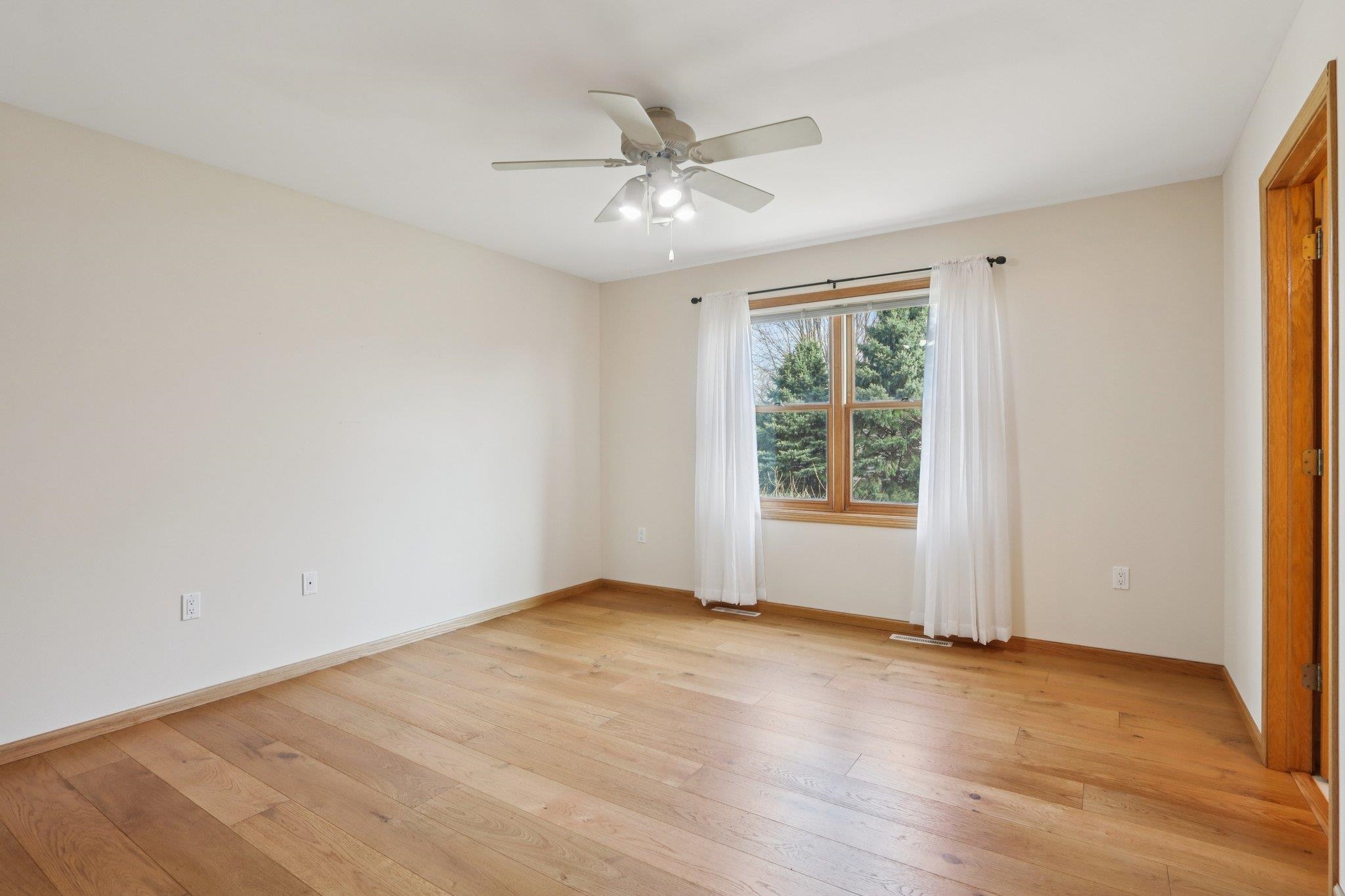 5495 Quarry Hill Drive