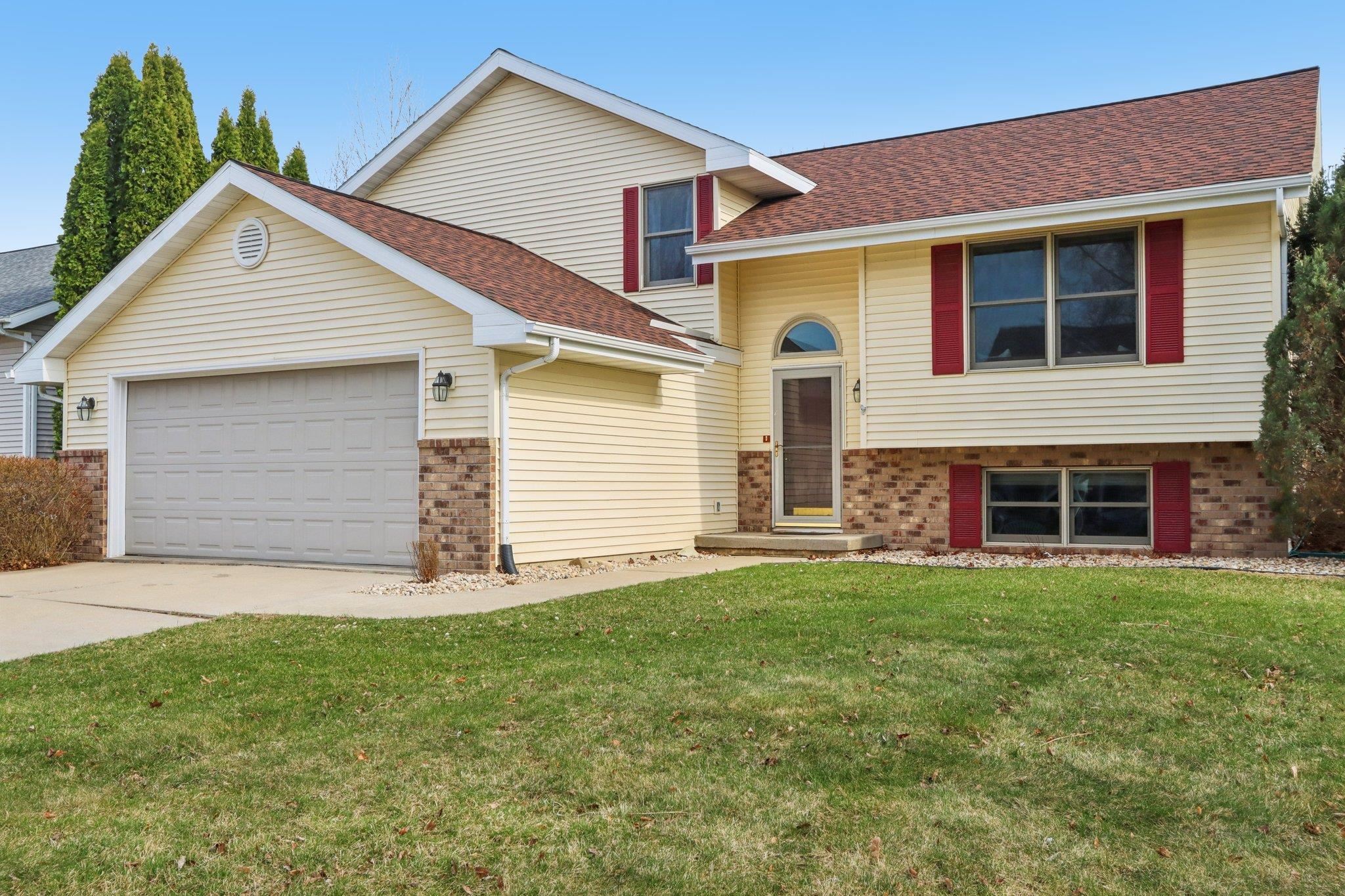 5495 Quarry Hill Drive