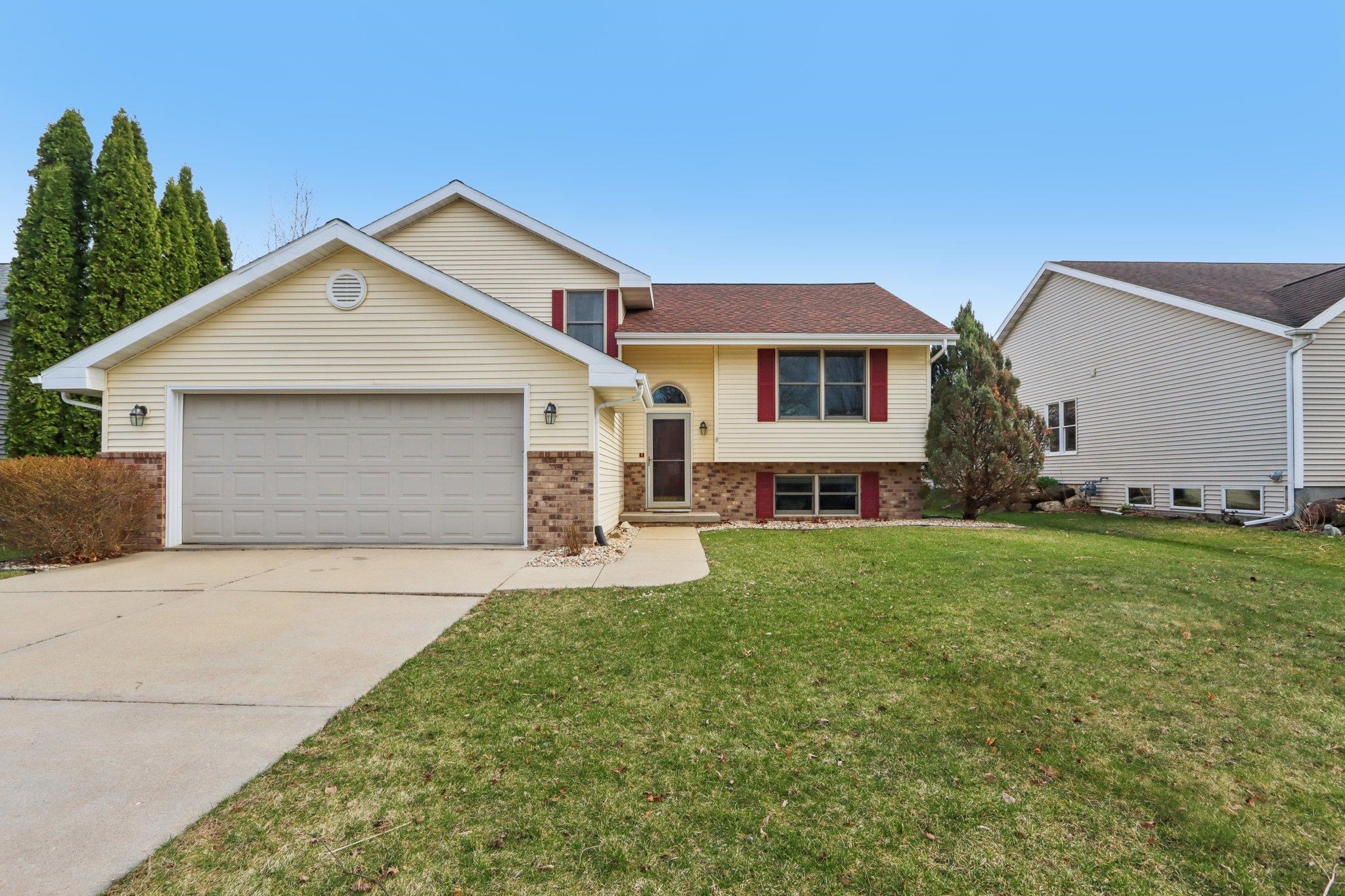 5495 Quarry Hill Drive
