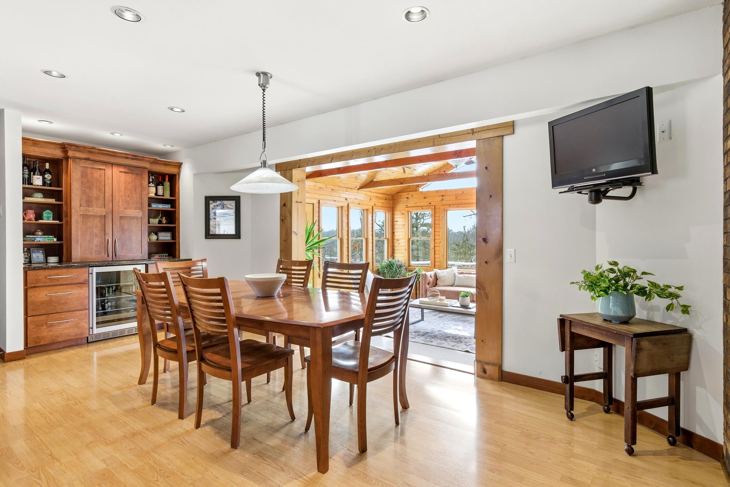 2460 Spring Rose Circle