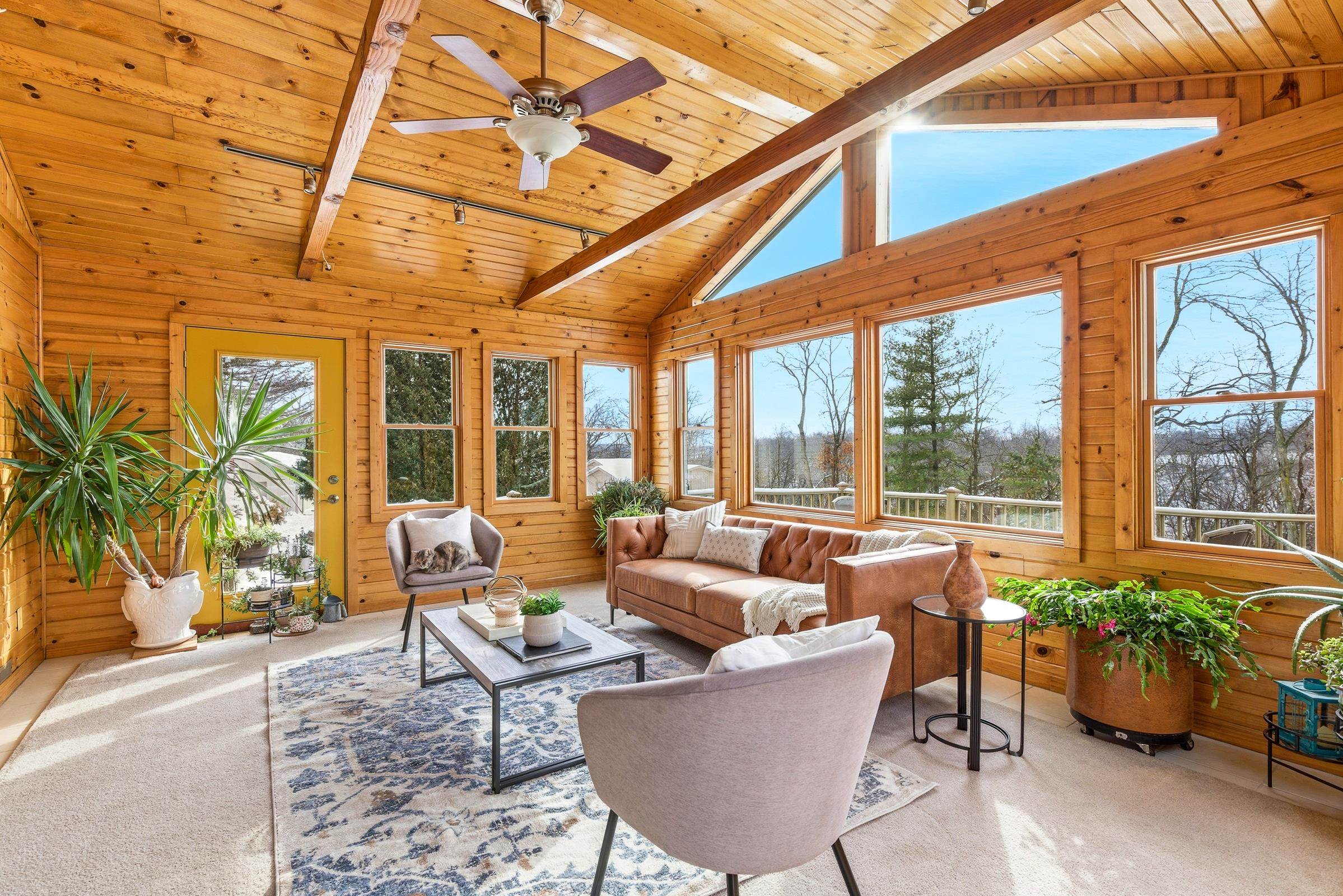 2460 Spring Rose Circle