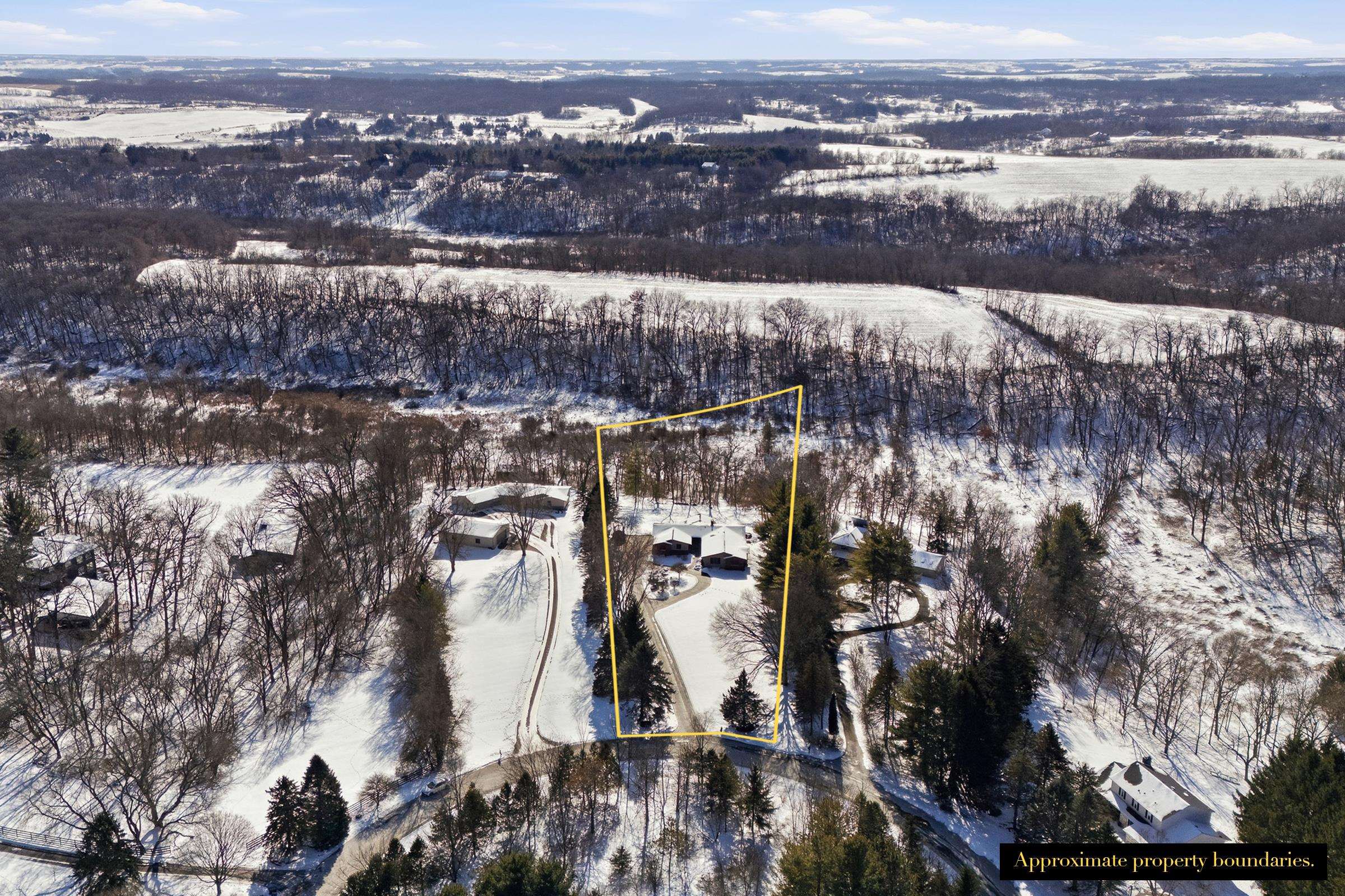 2460 Spring Rose Circle