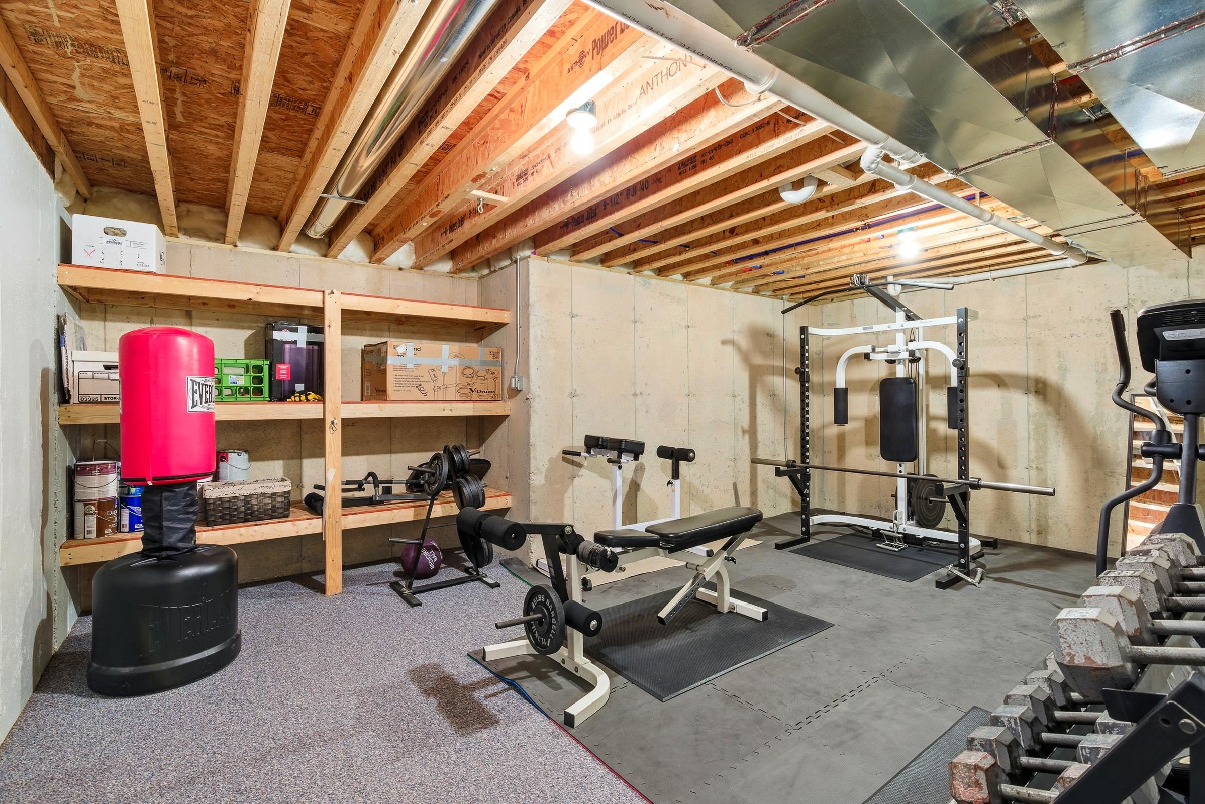 2460 Spring Rose Circle