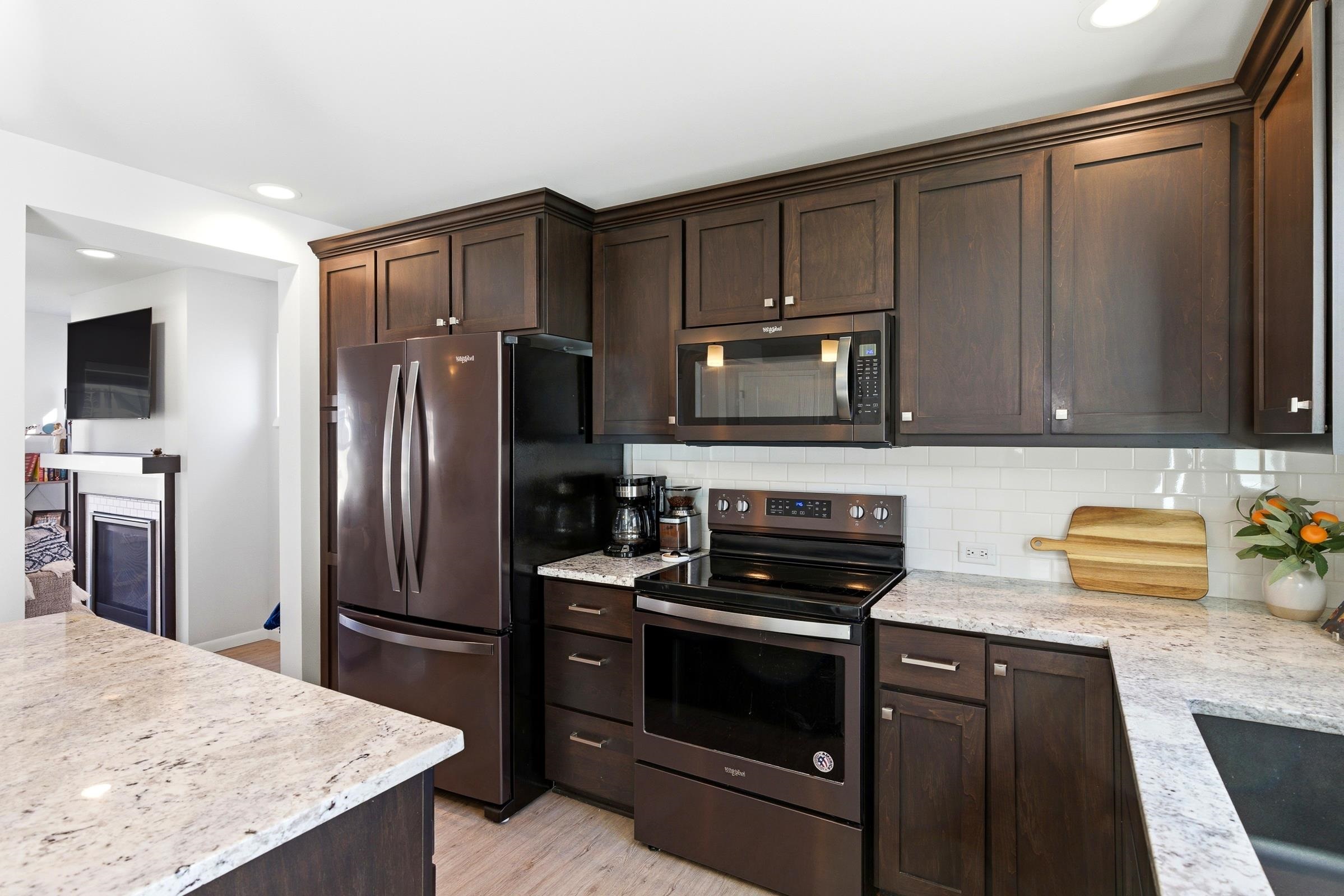 712 Sugar Maple Lane