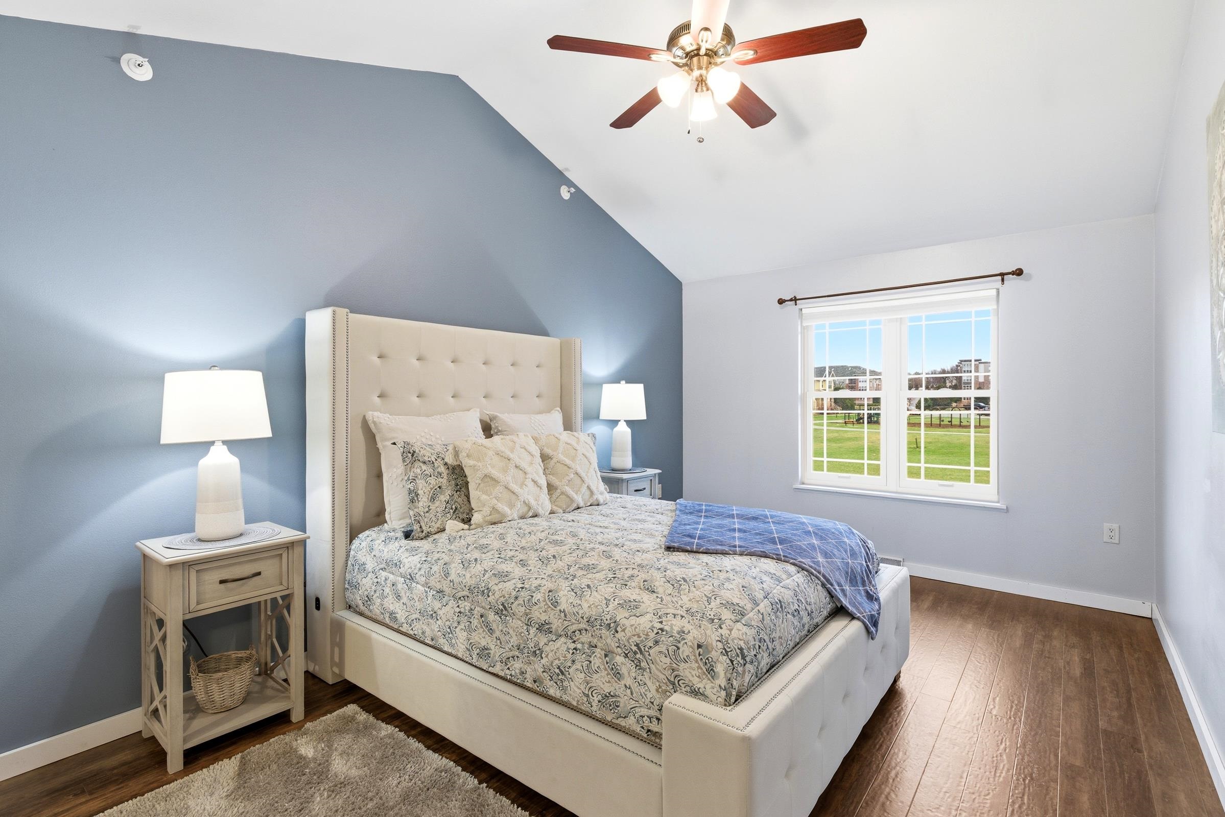 8275 Starr Grass Drive