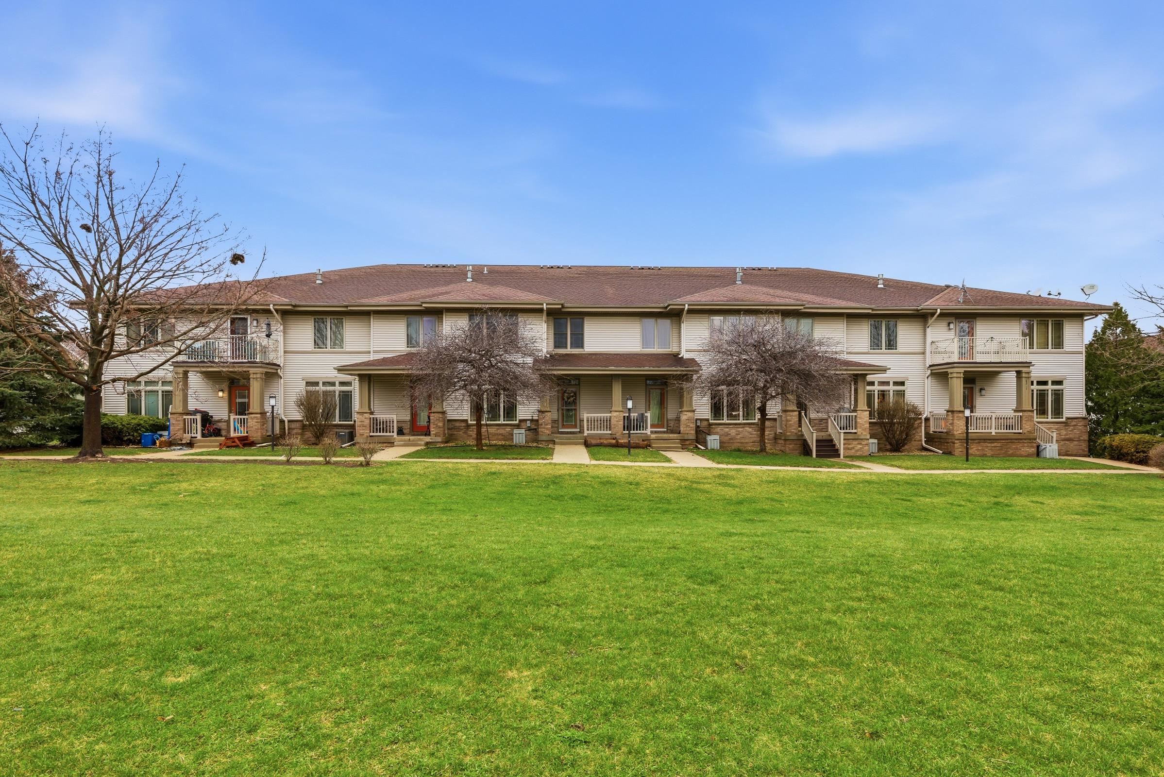 8275 Starr Grass Drive